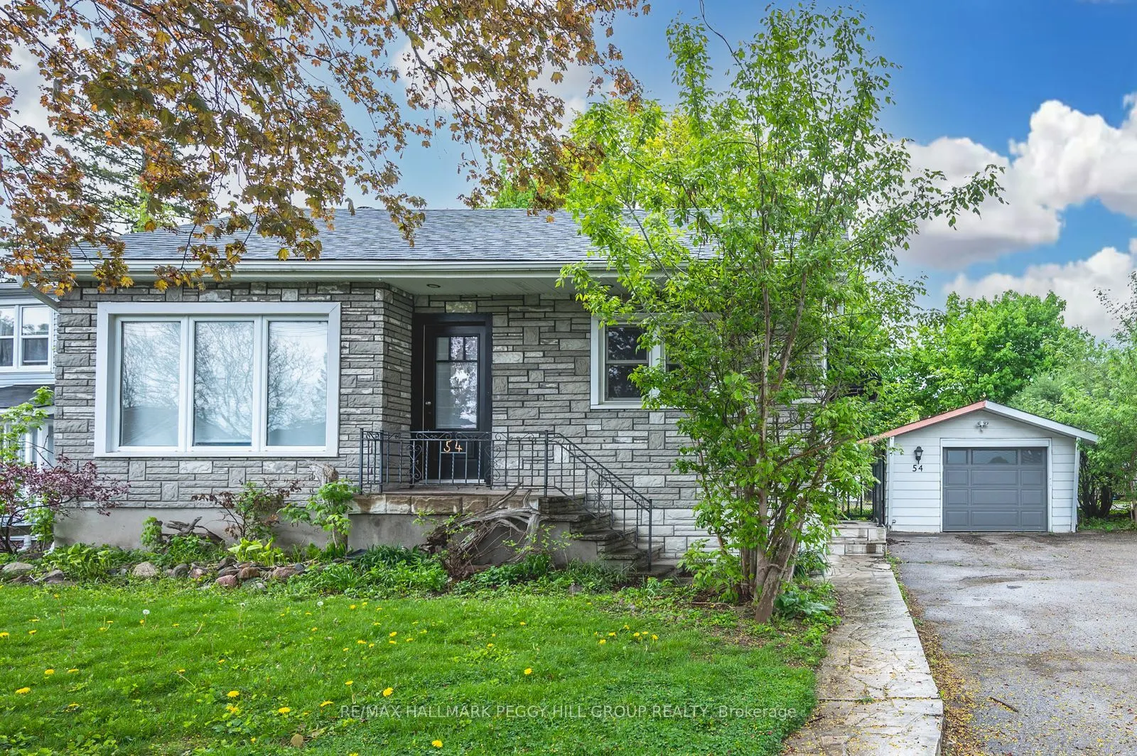 54 Sophia Street E, #Main