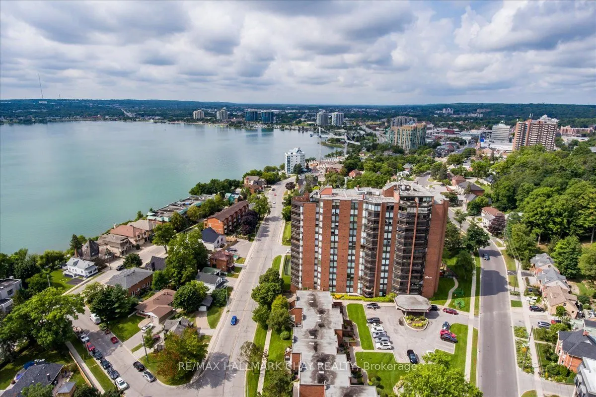 181 Collier Street, #204