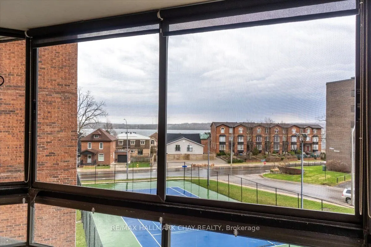 181 Collier Street, #204