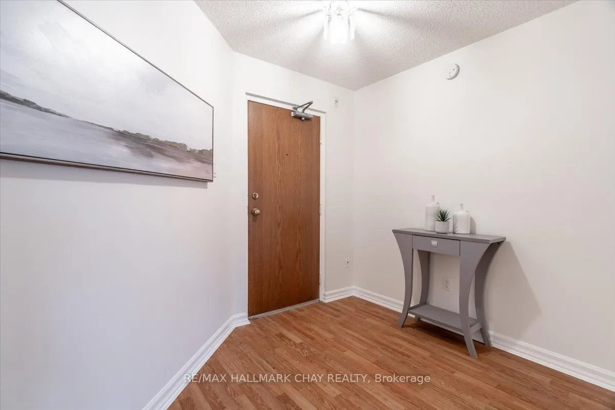 181 Collier Street, #204