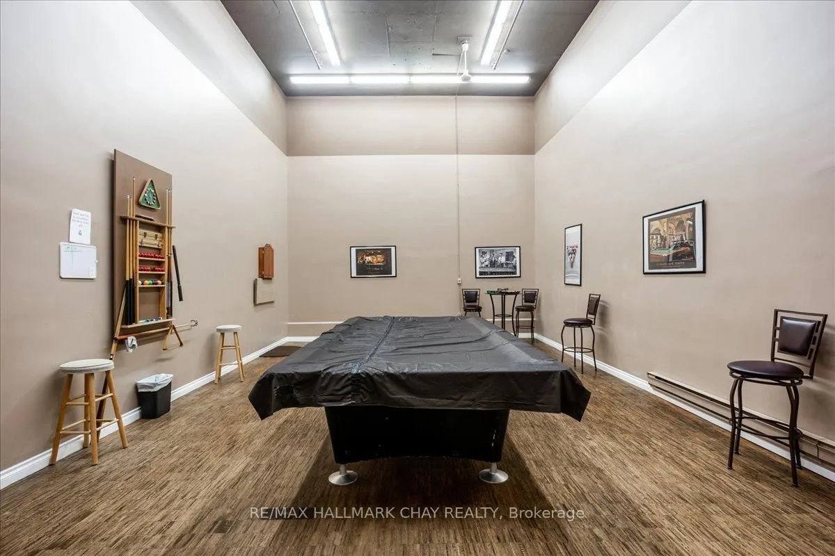 181 Collier Street, #204