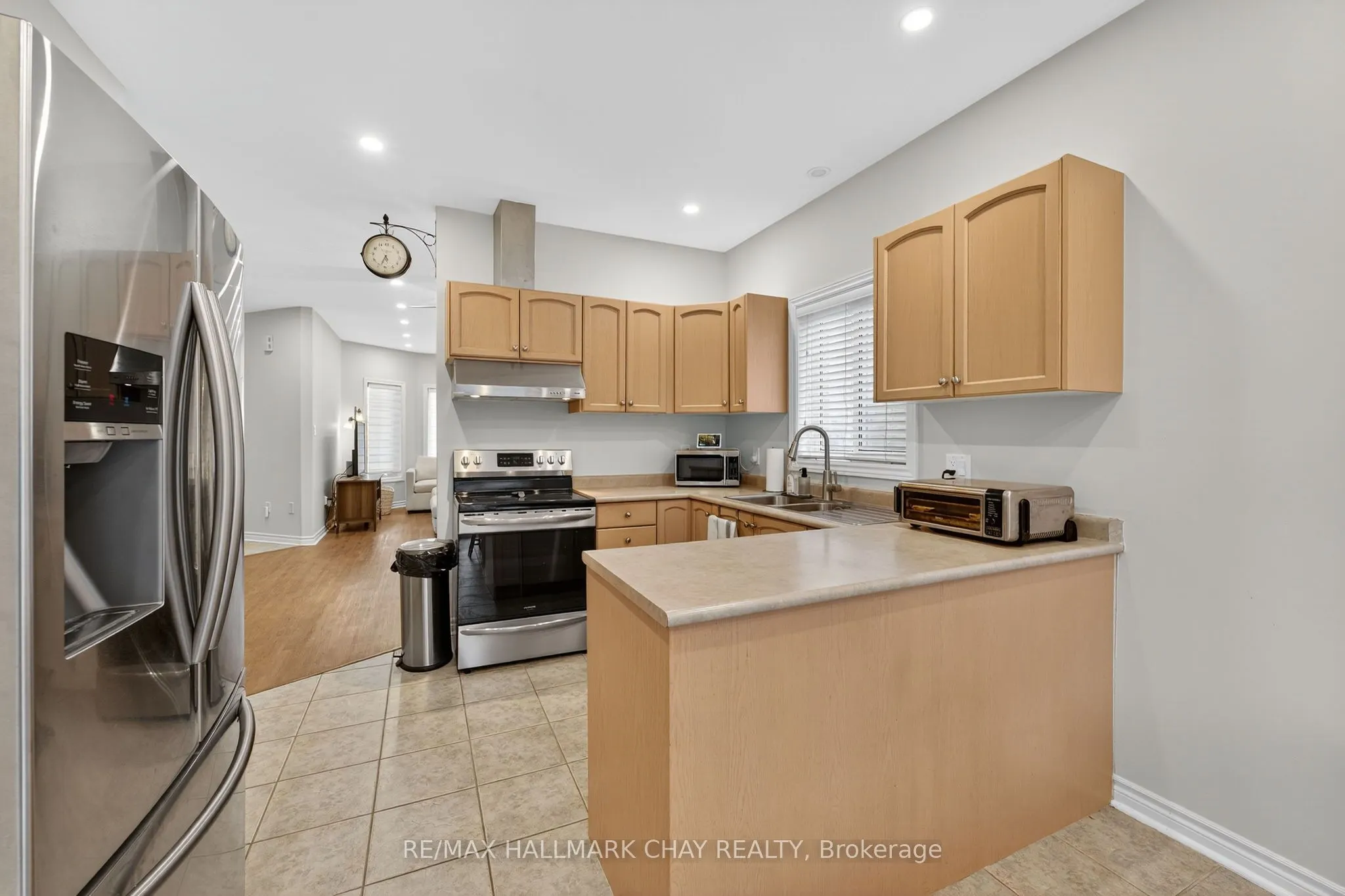 158 Pringle Drive, #Upper