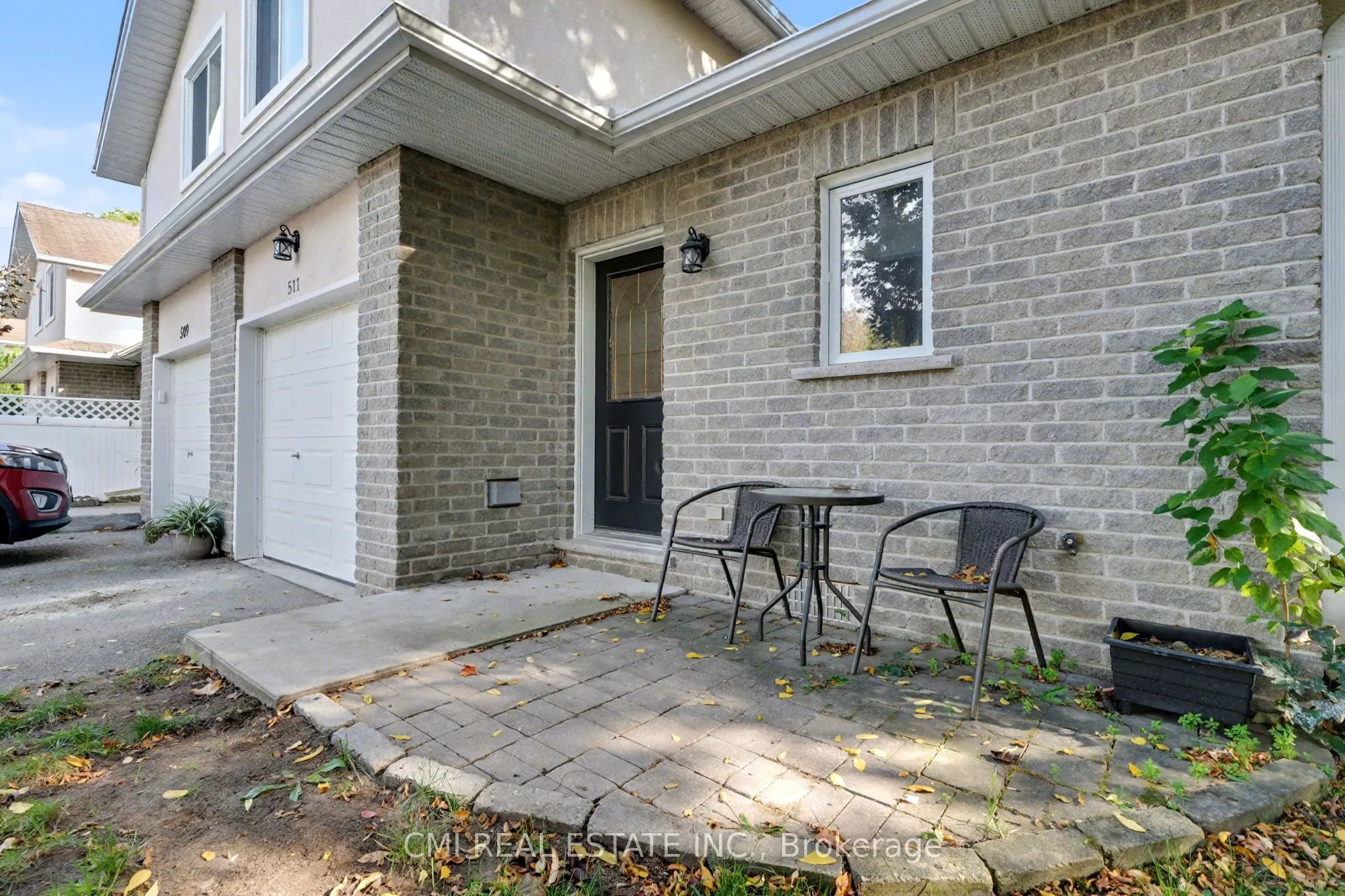 511 Thomas Street, #1