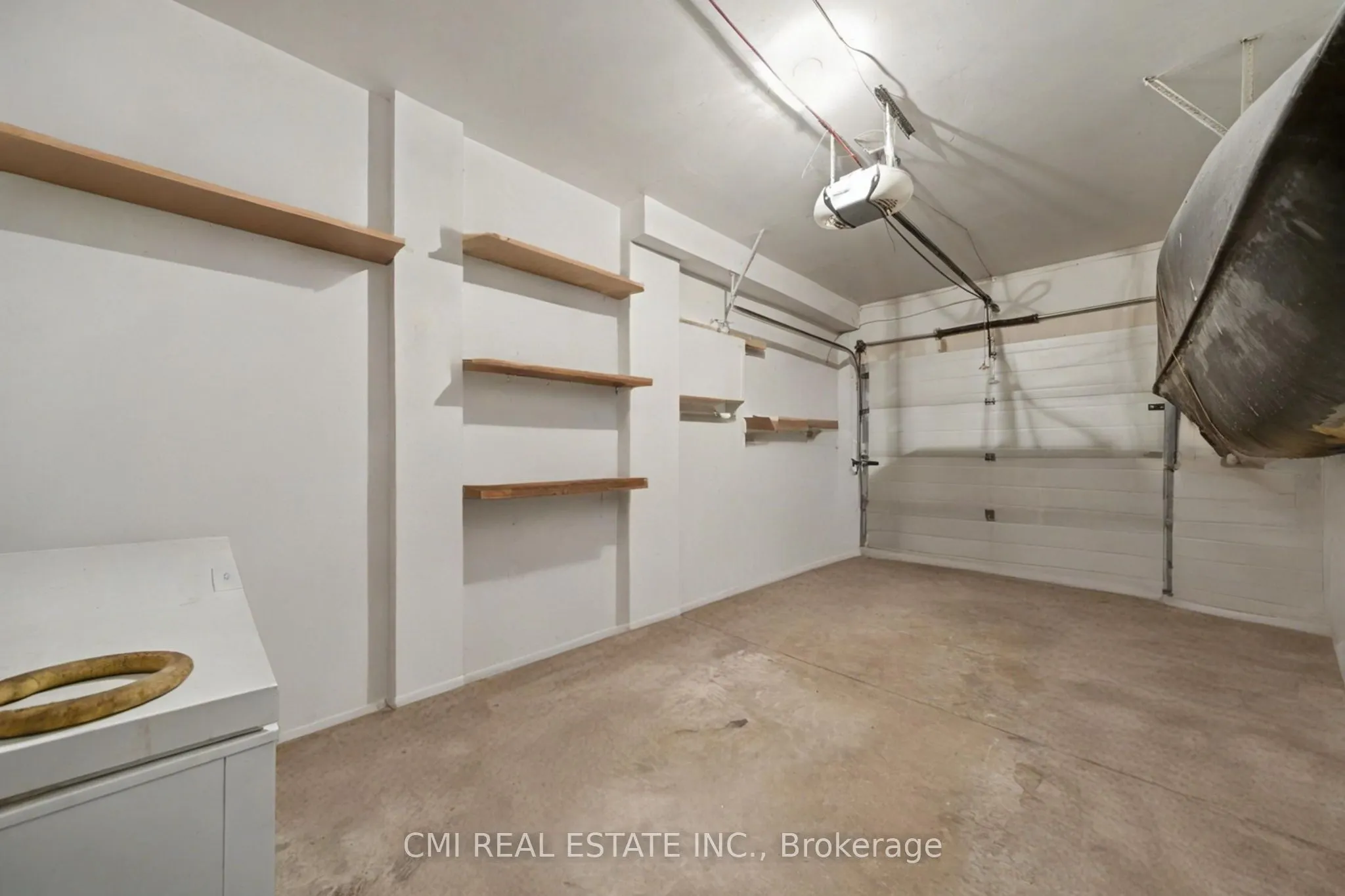 511 Thomas Street, #1