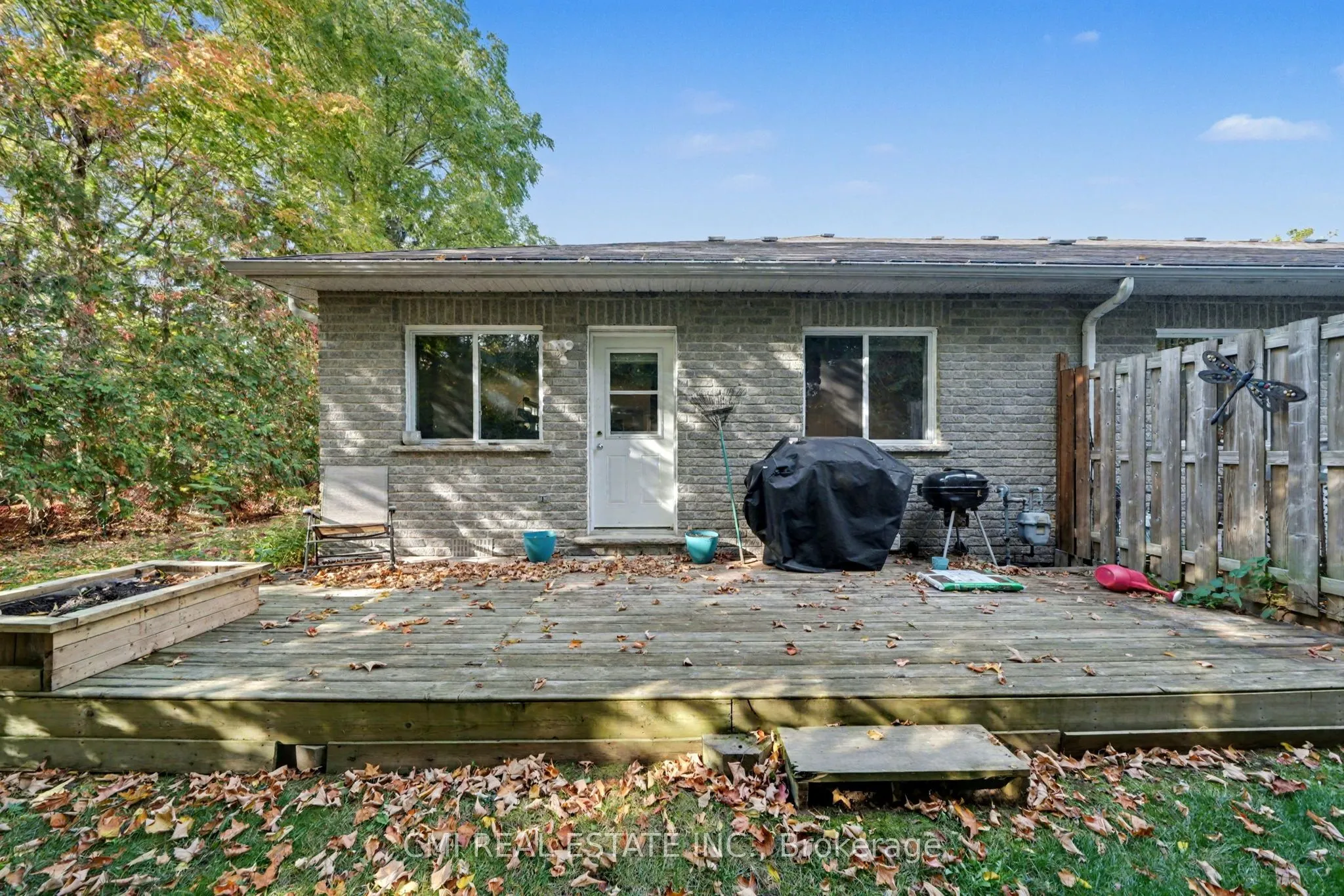 511 Thomas Street, #1