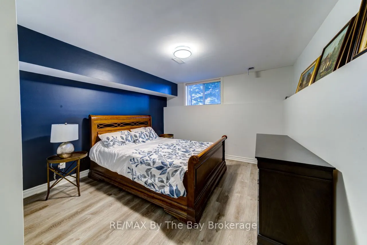 1595 County 42 Road