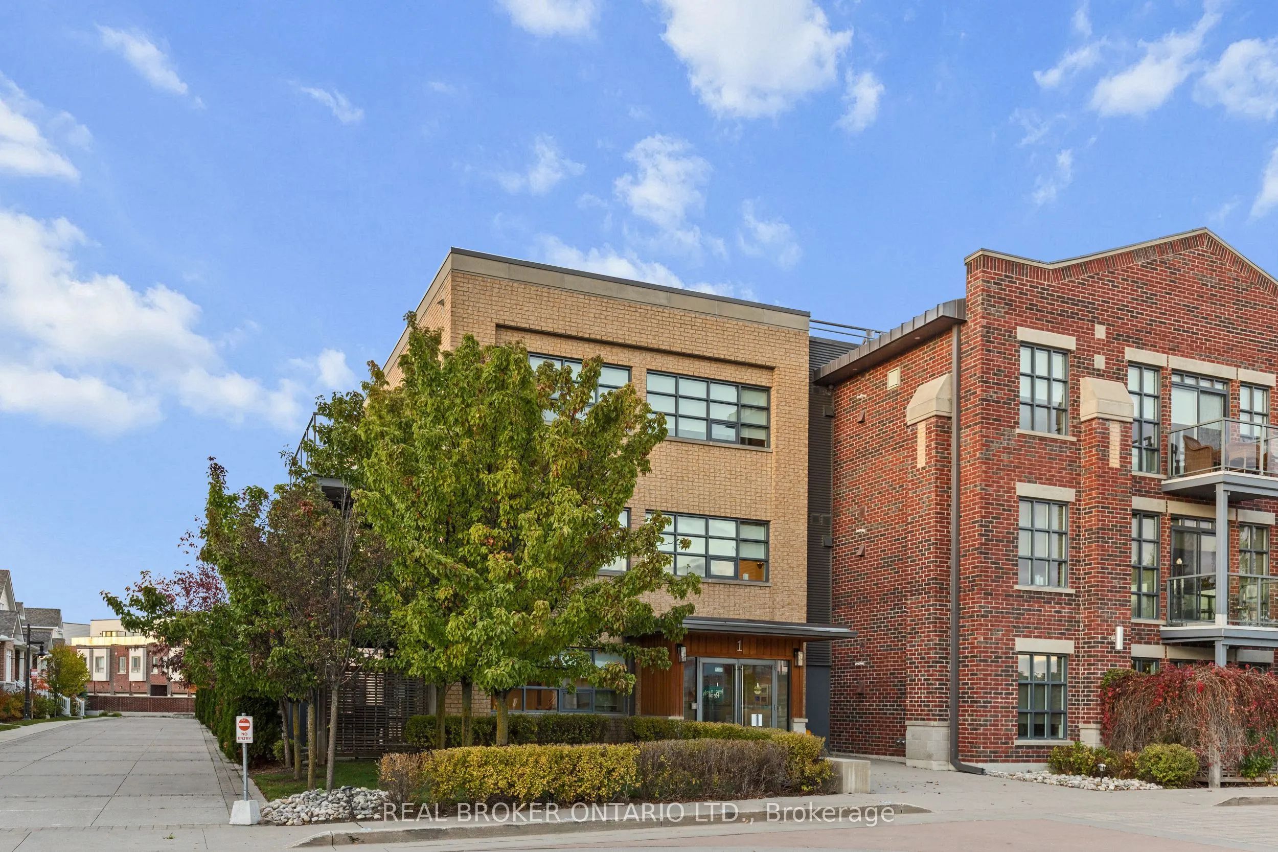 1 Shipyard Lane, #302