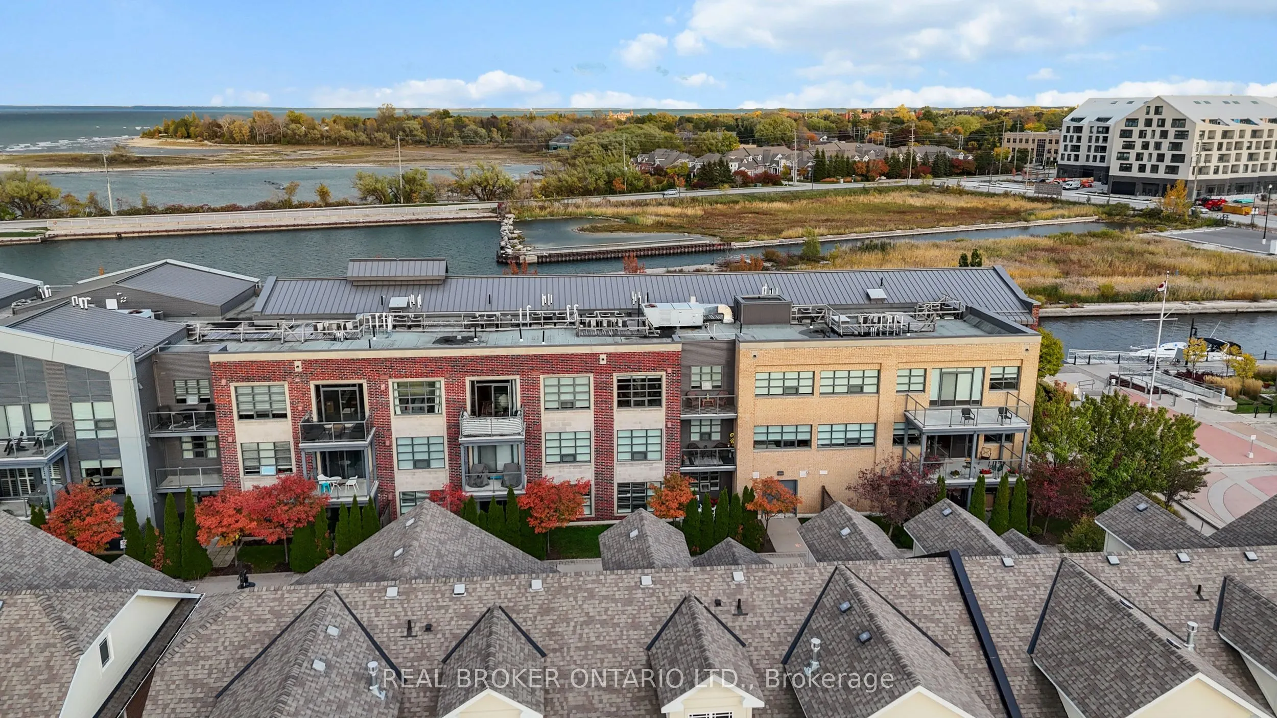 1 Shipyard Lane, #302