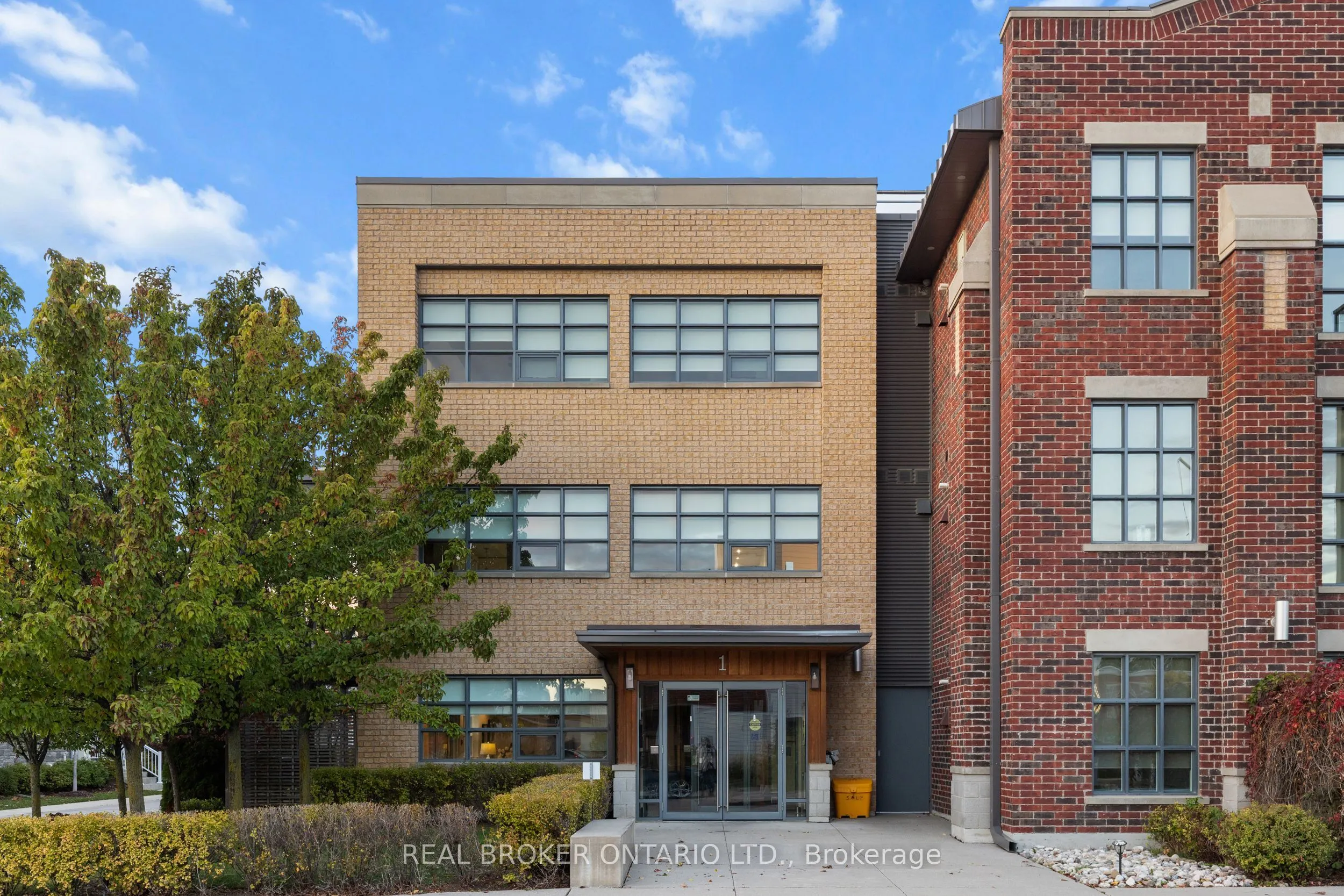 1 Shipyard Lane, #302