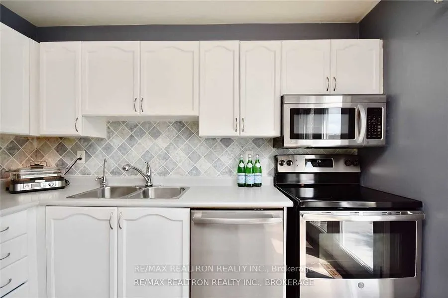 115 Copeman Crescent