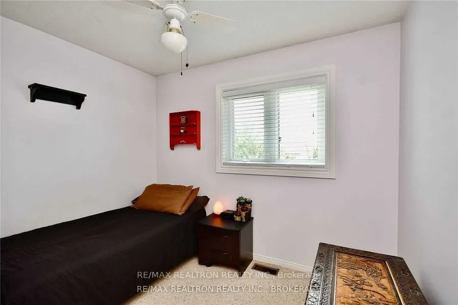 115 Copeman Crescent