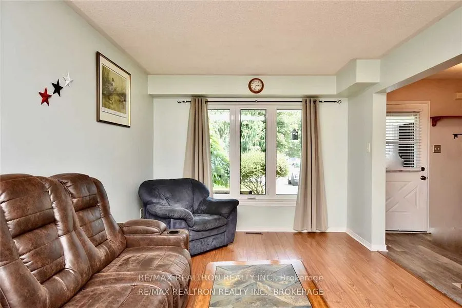 115 Copeman Crescent