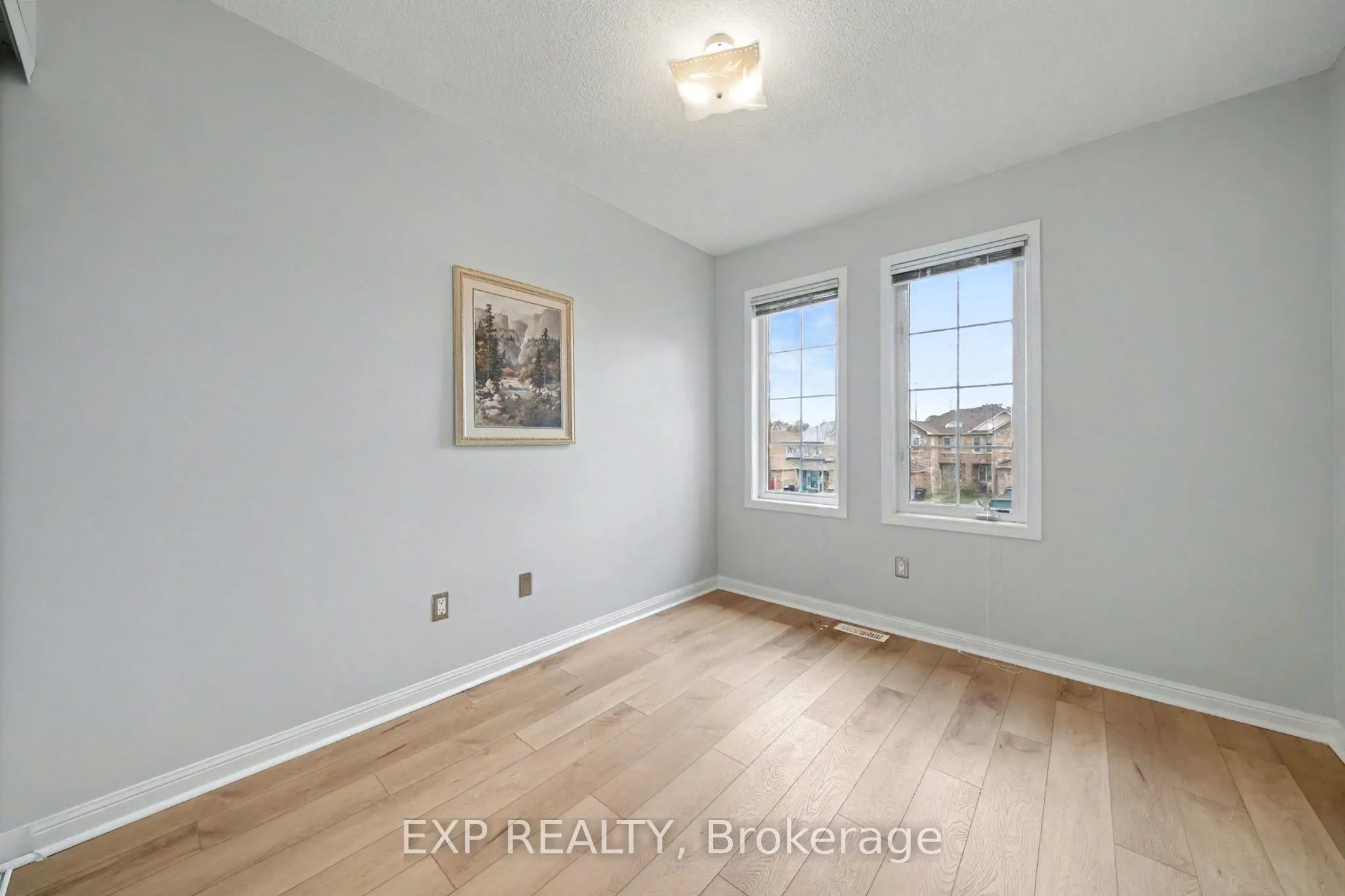 56 Hawthorne Crescent