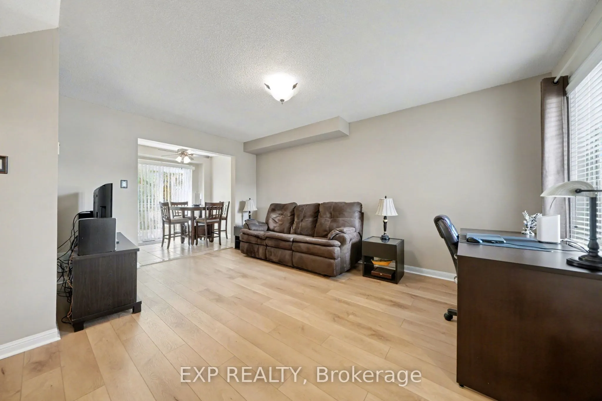 56 Hawthorne Crescent