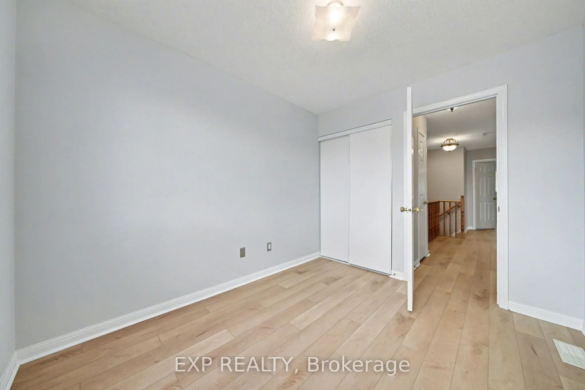 56 Hawthorne Crescent