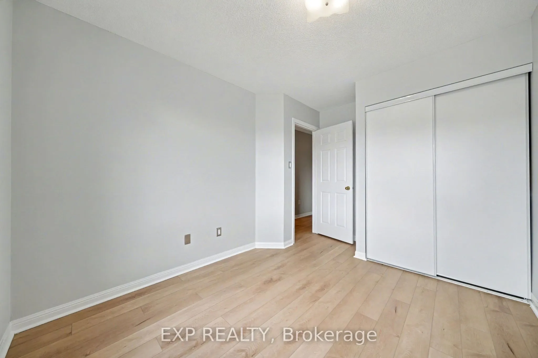 56 Hawthorne Crescent