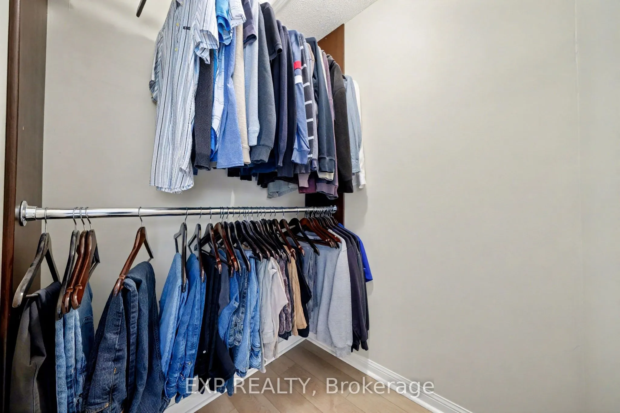 56 Hawthorne Crescent