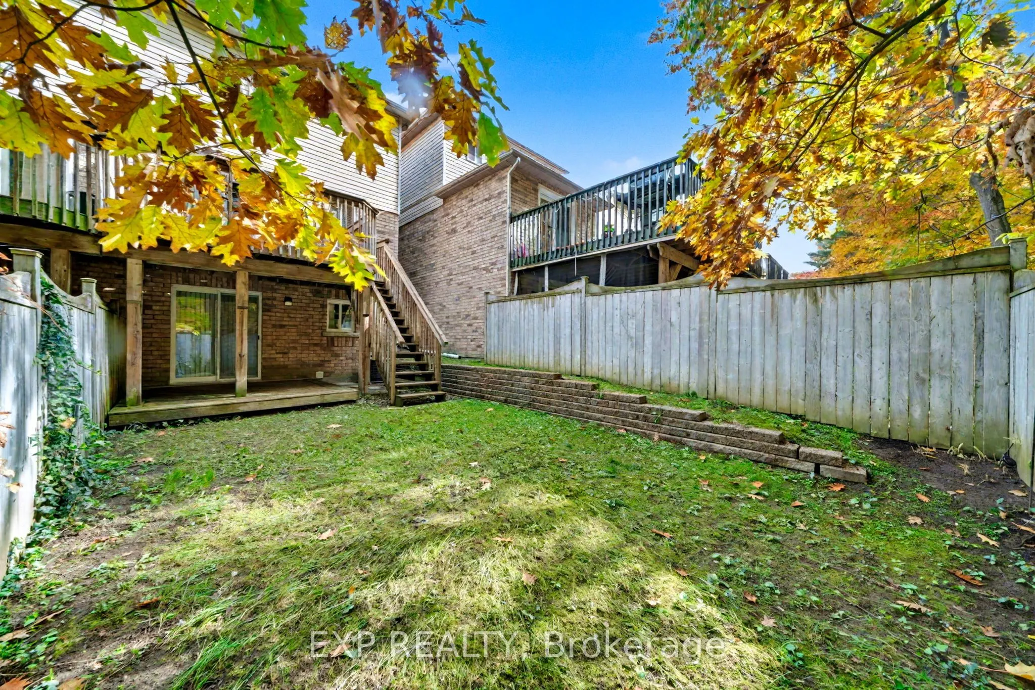 56 Hawthorne Crescent