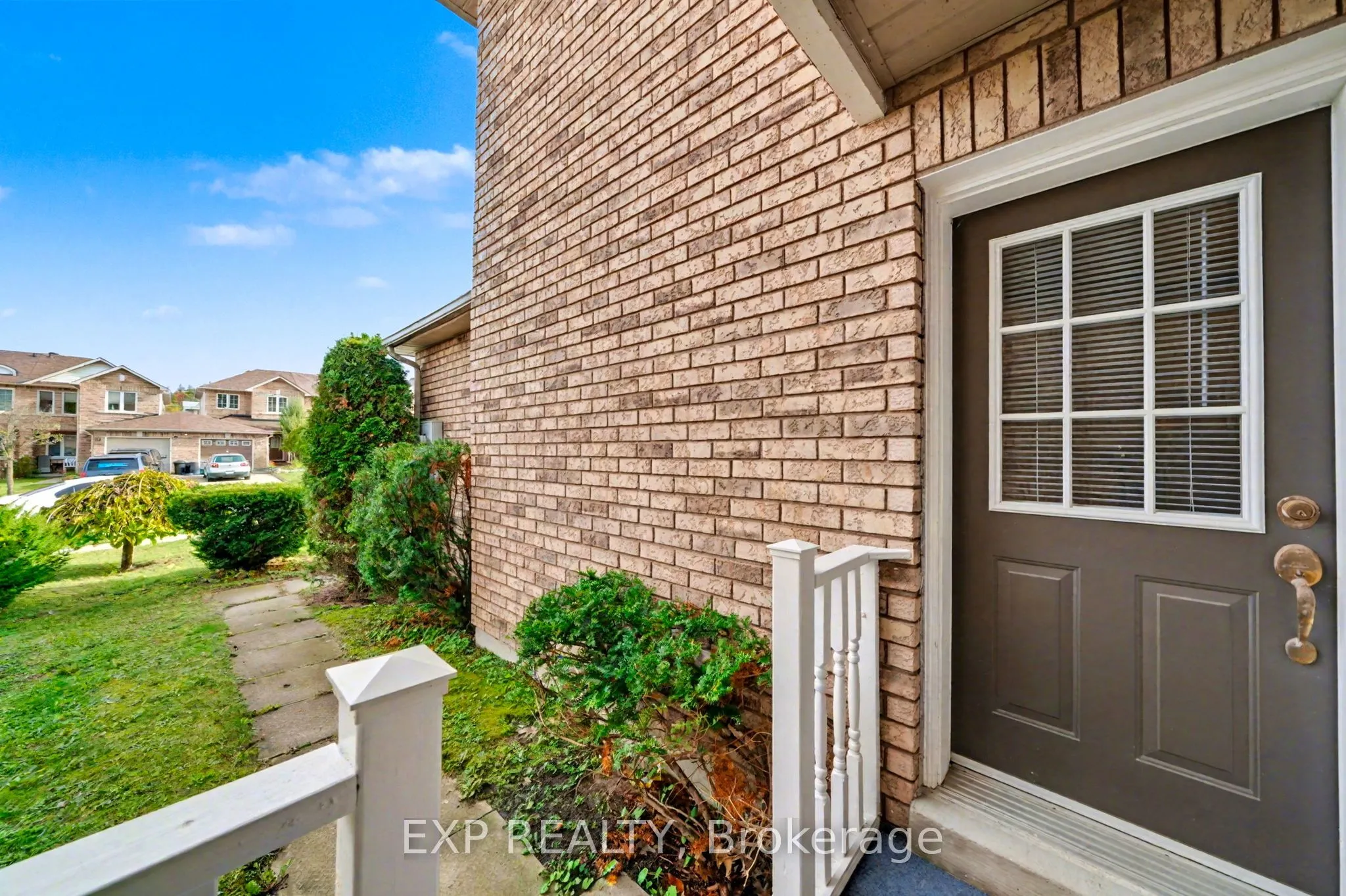 56 Hawthorne Crescent