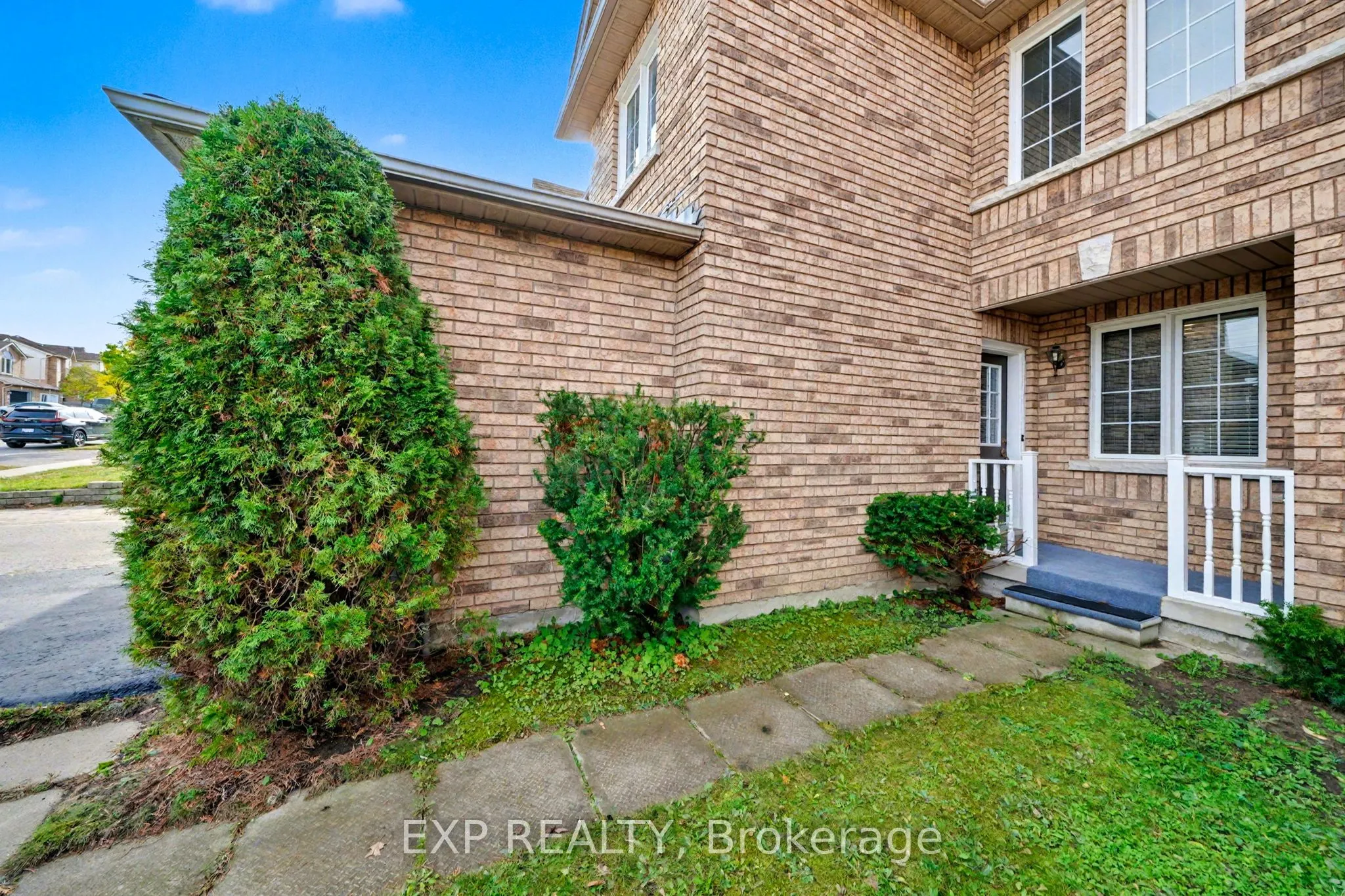 56 Hawthorne Crescent