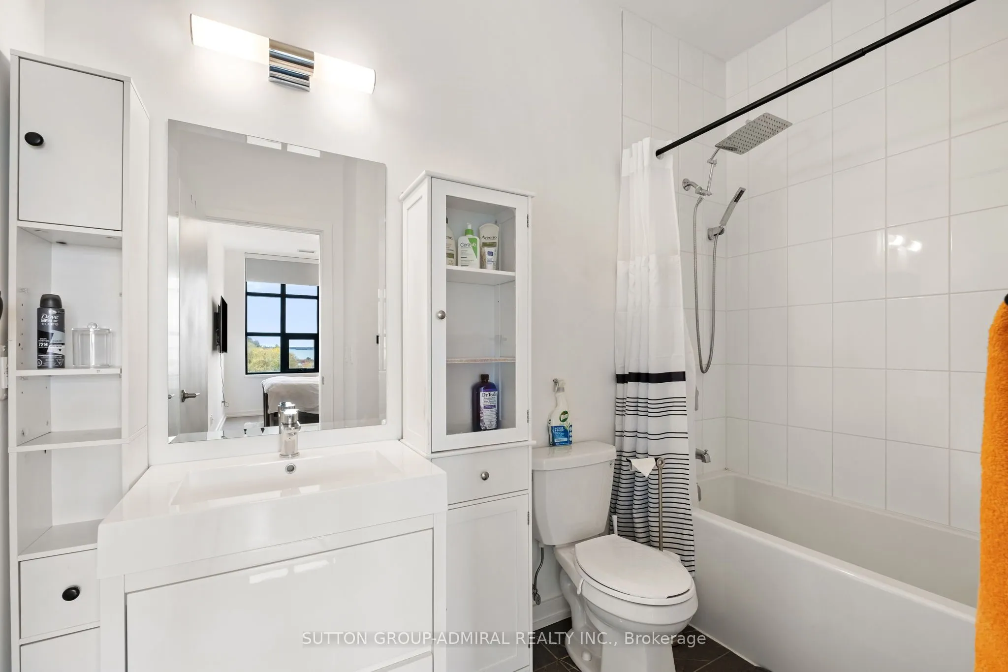 21 Matchedash Street #305