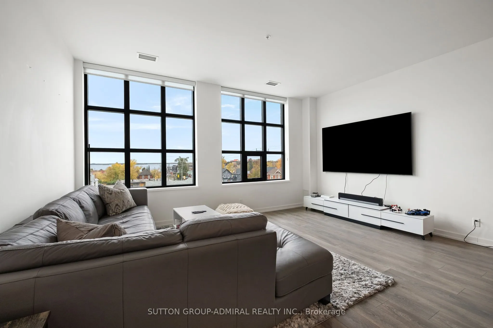 21 MATCHEDASH Street, #305