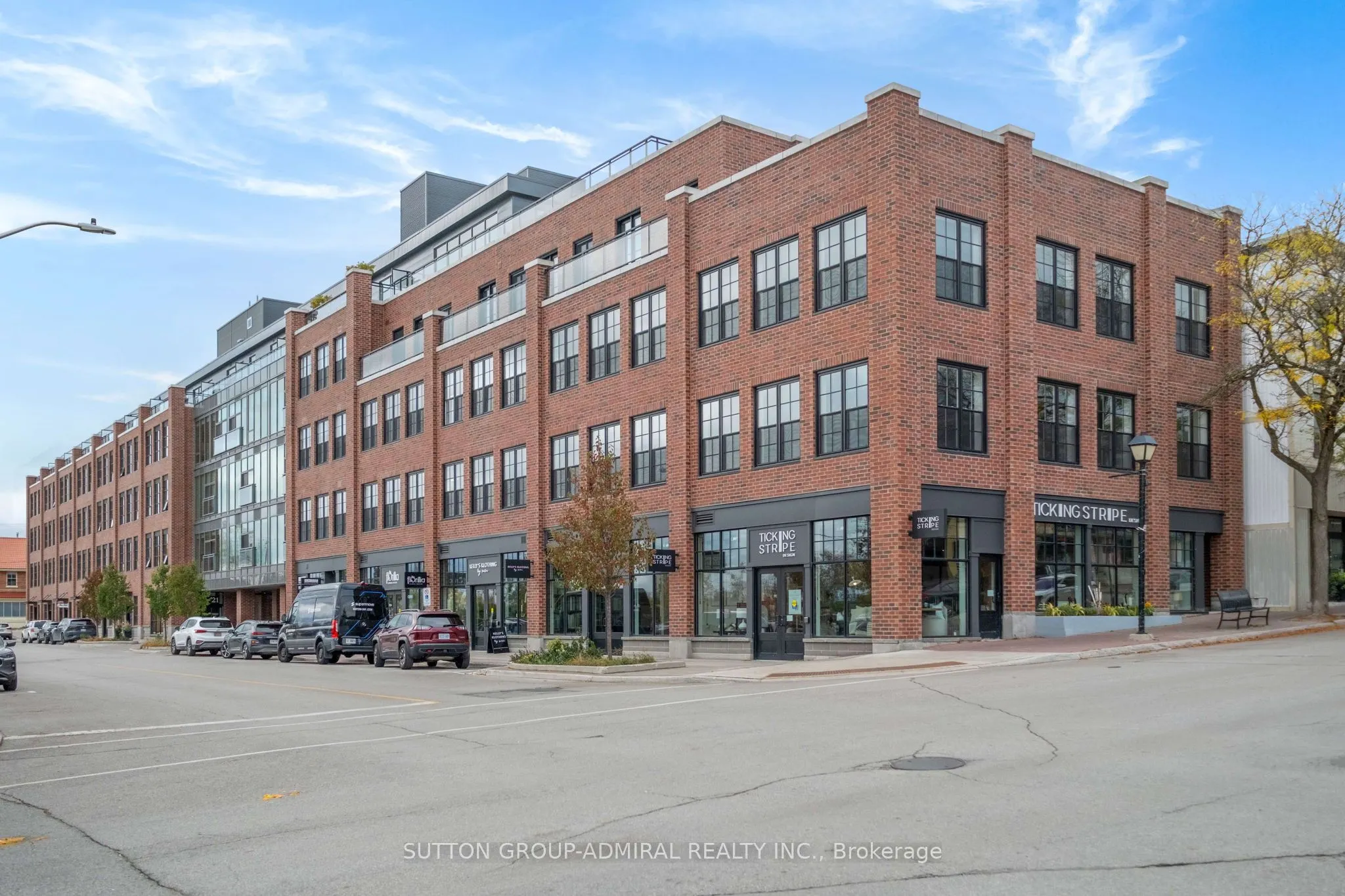 21 Matchedash Street, #305