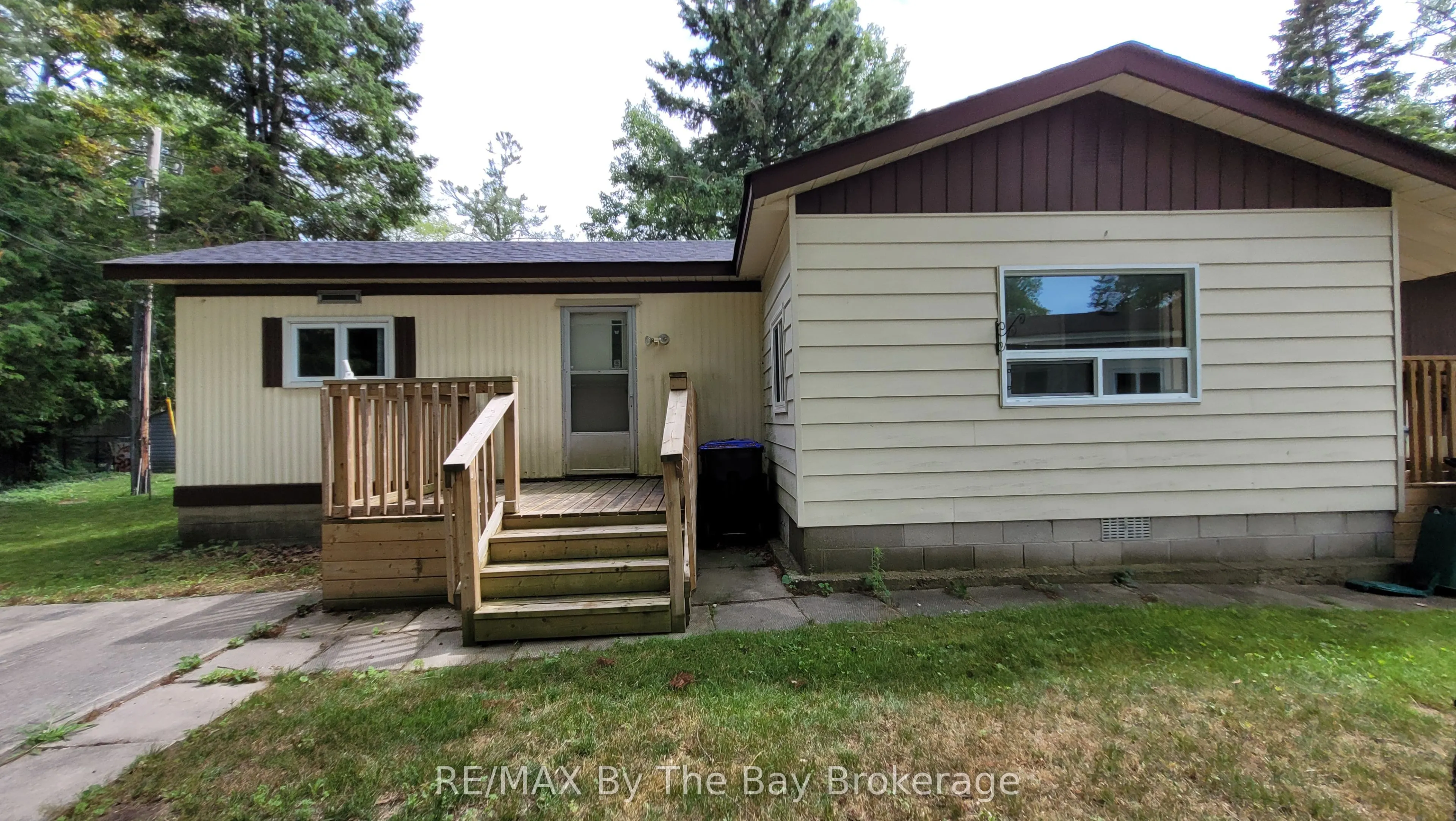 50 GEORGIAN GLEN Drive