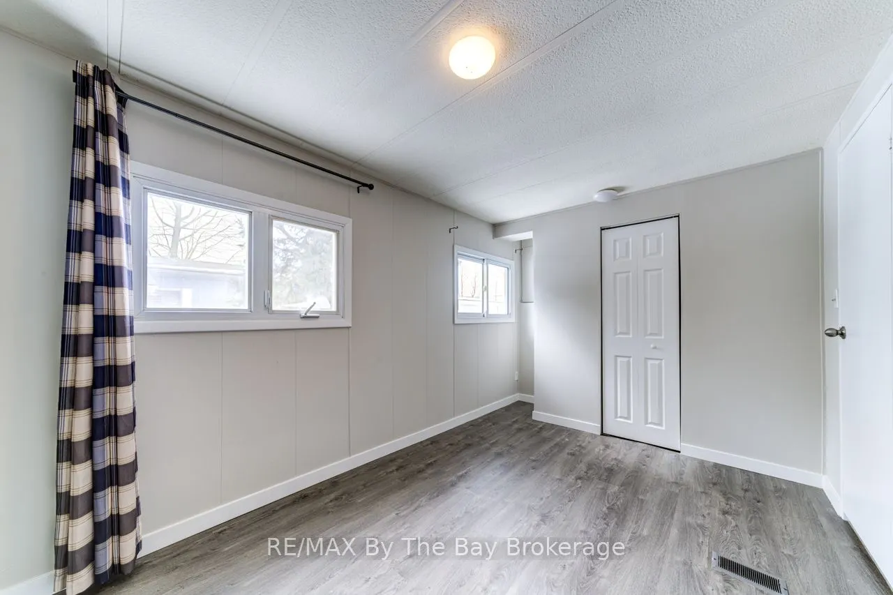 50 GEORGIAN GLEN Drive