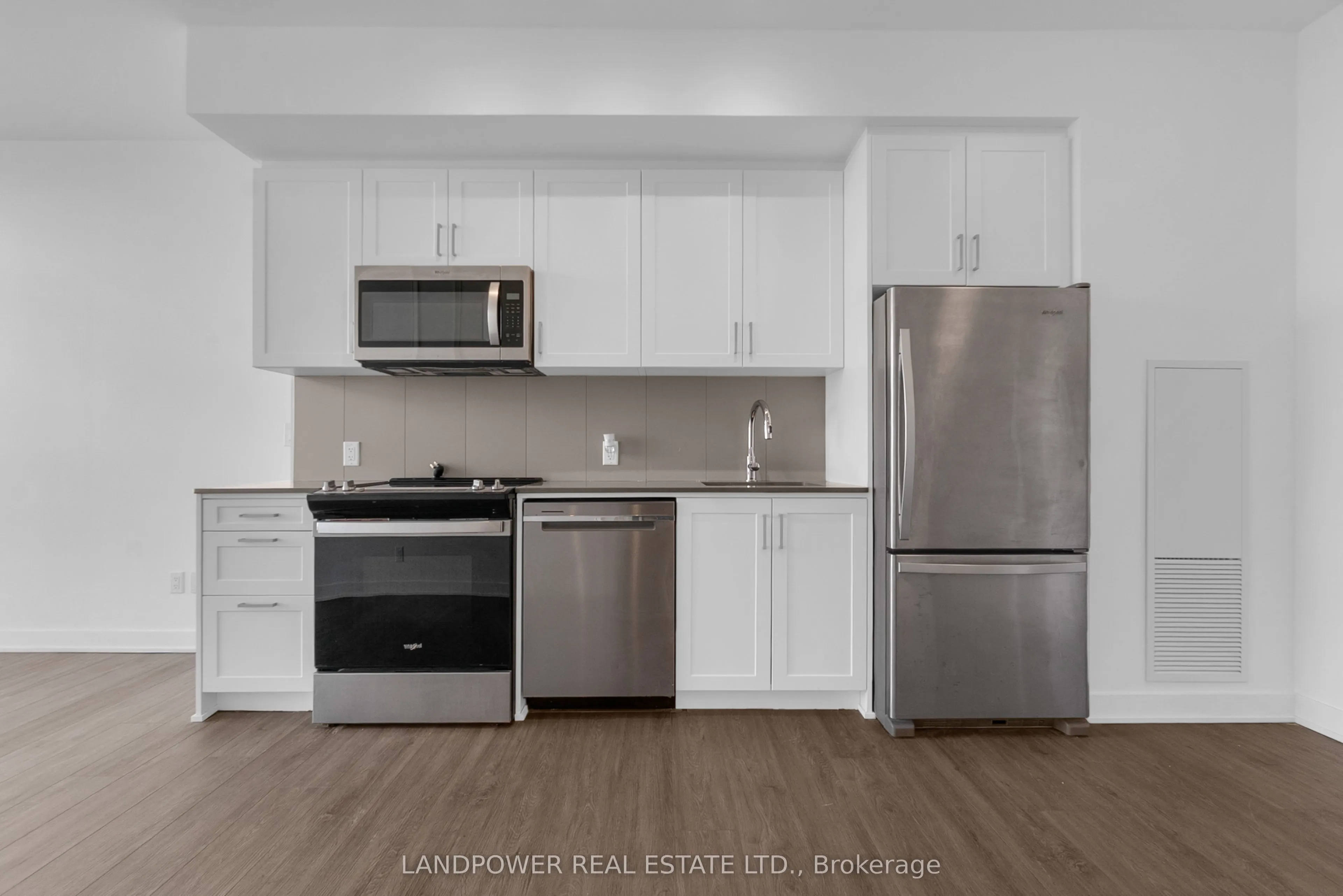 681 Yonge Street, #PH719