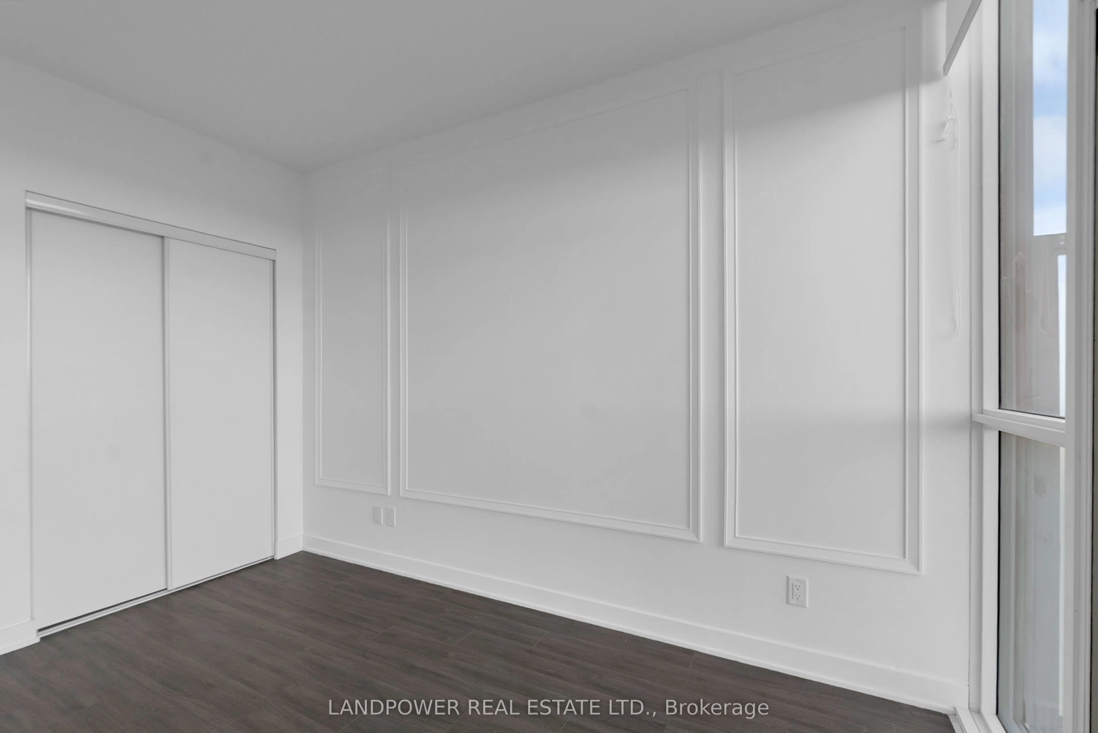 681 Yonge Street, #PH719