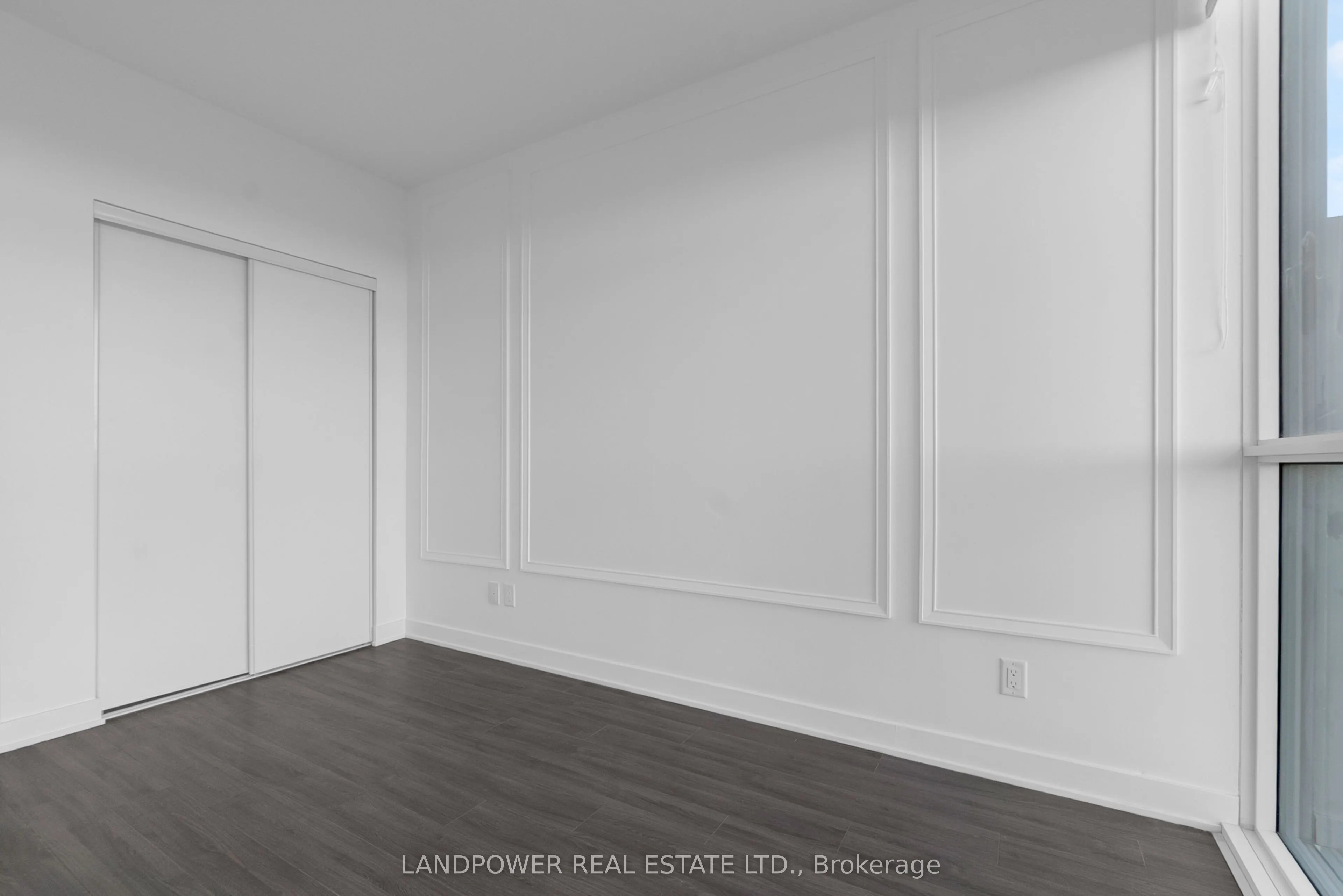 681 Yonge Street, #PH719