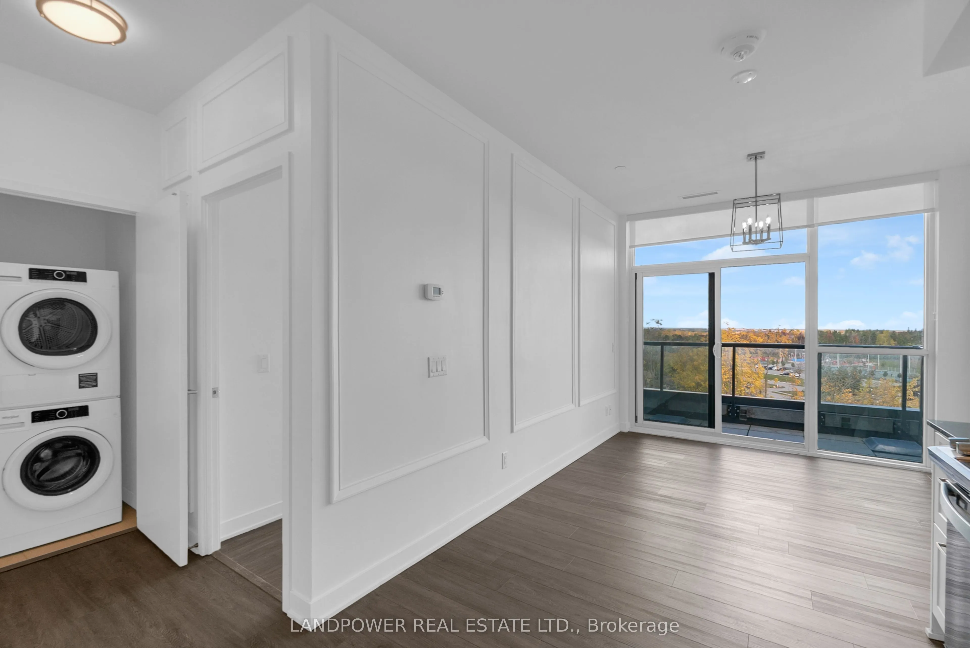 681 Yonge Street, #PH719