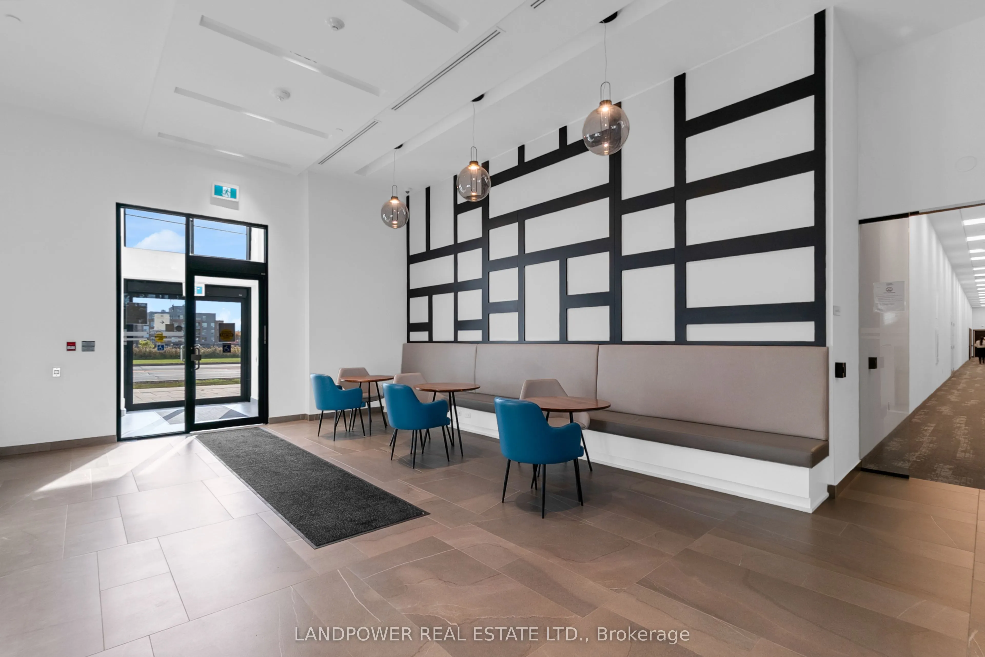 681 Yonge Street, #PH719