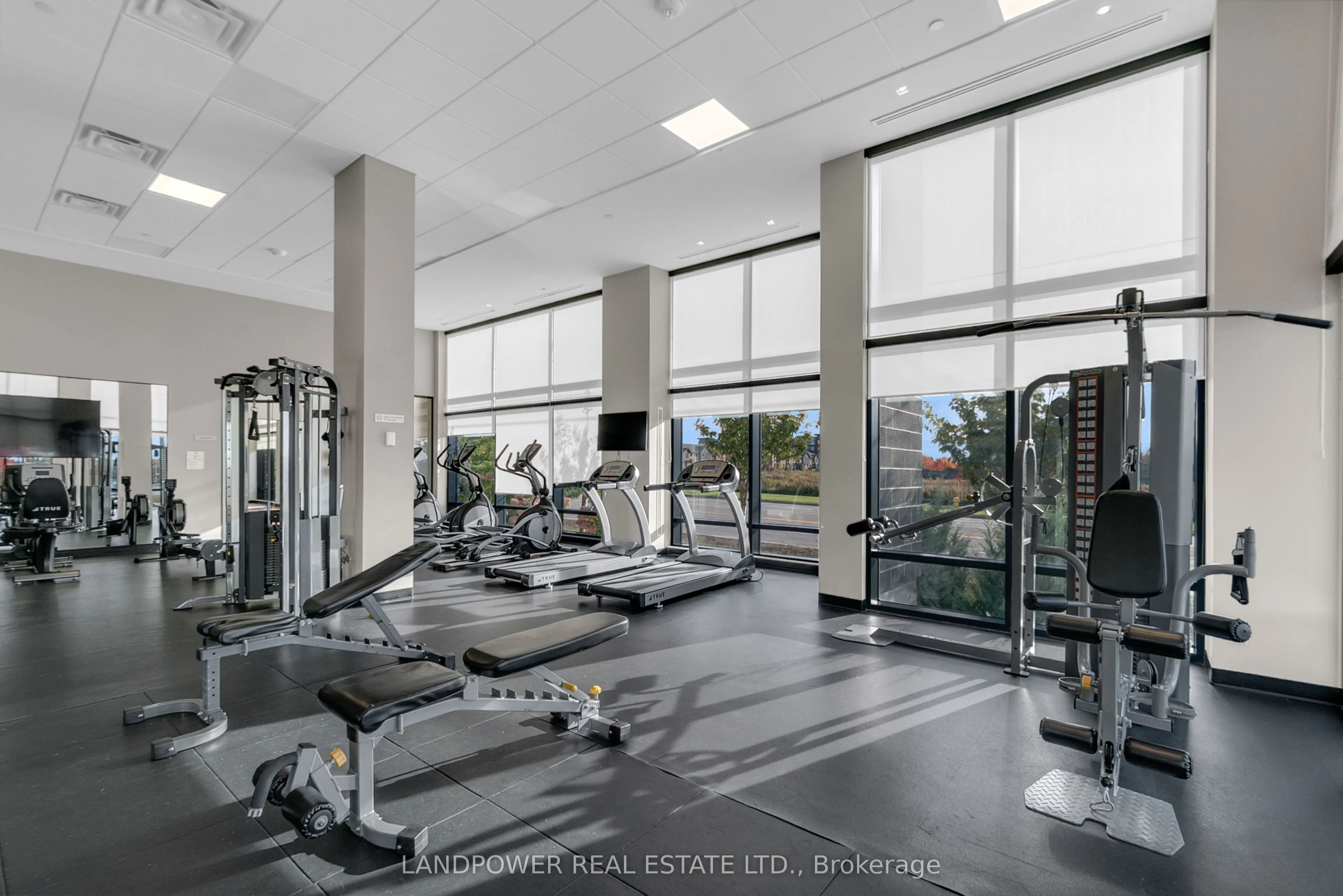 681 Yonge Street, #PH719