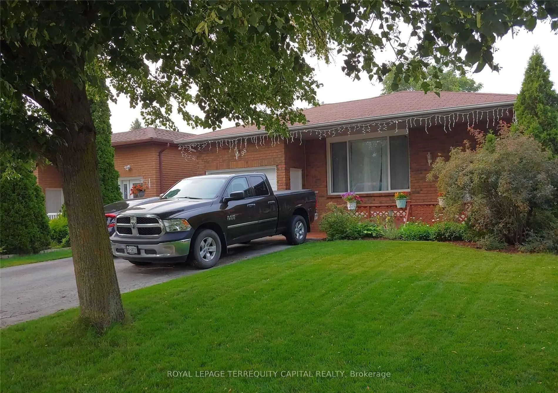 98 Buchanan Street, #Upper