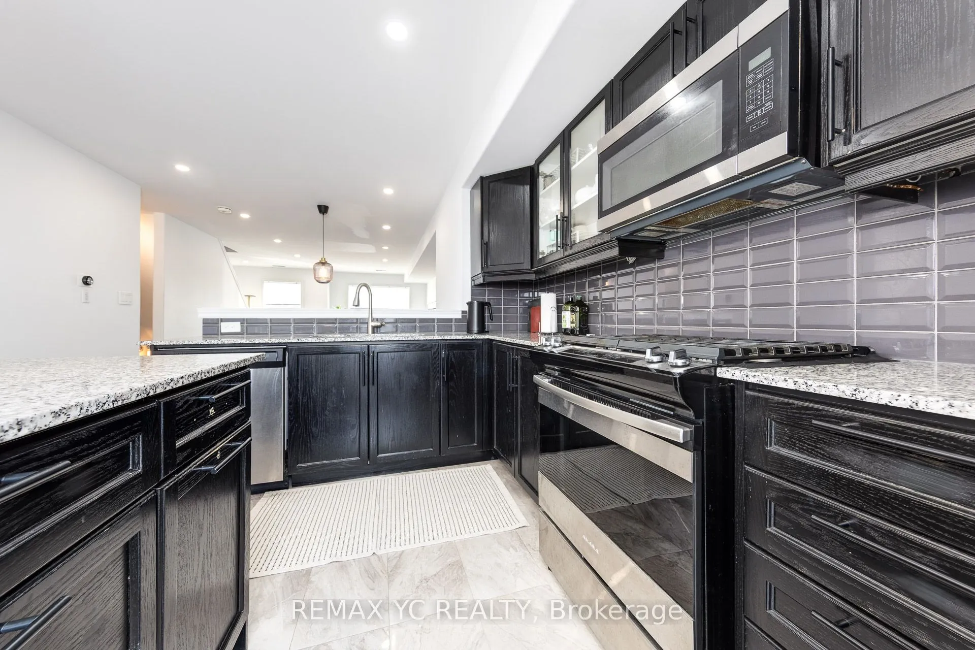 1 Leggott Avenue, #2