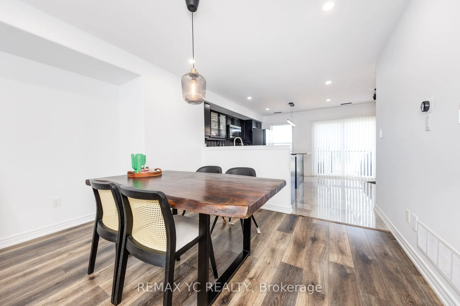 1 Leggott Avenue, #2