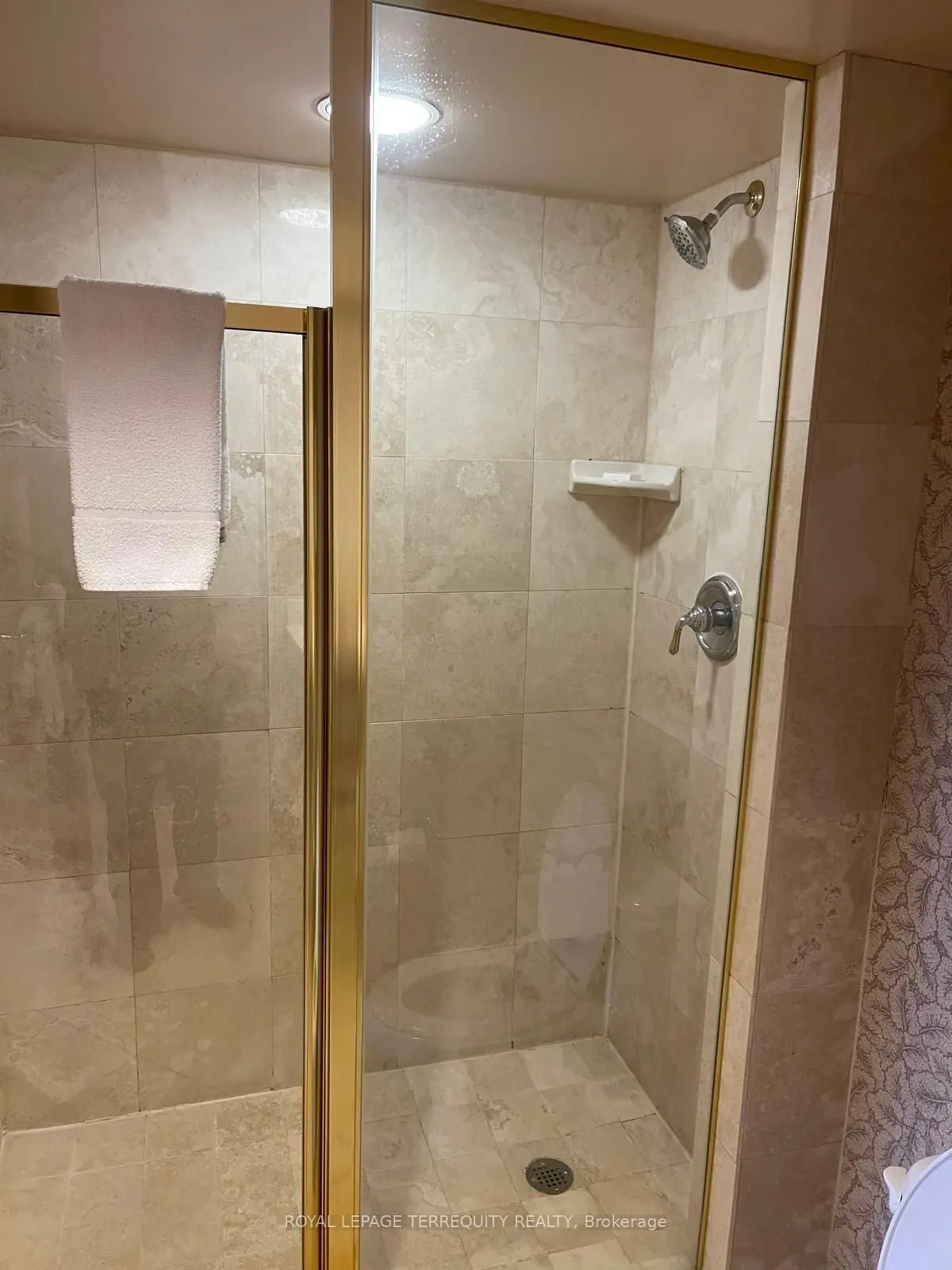 90 Highland Drive, #2328