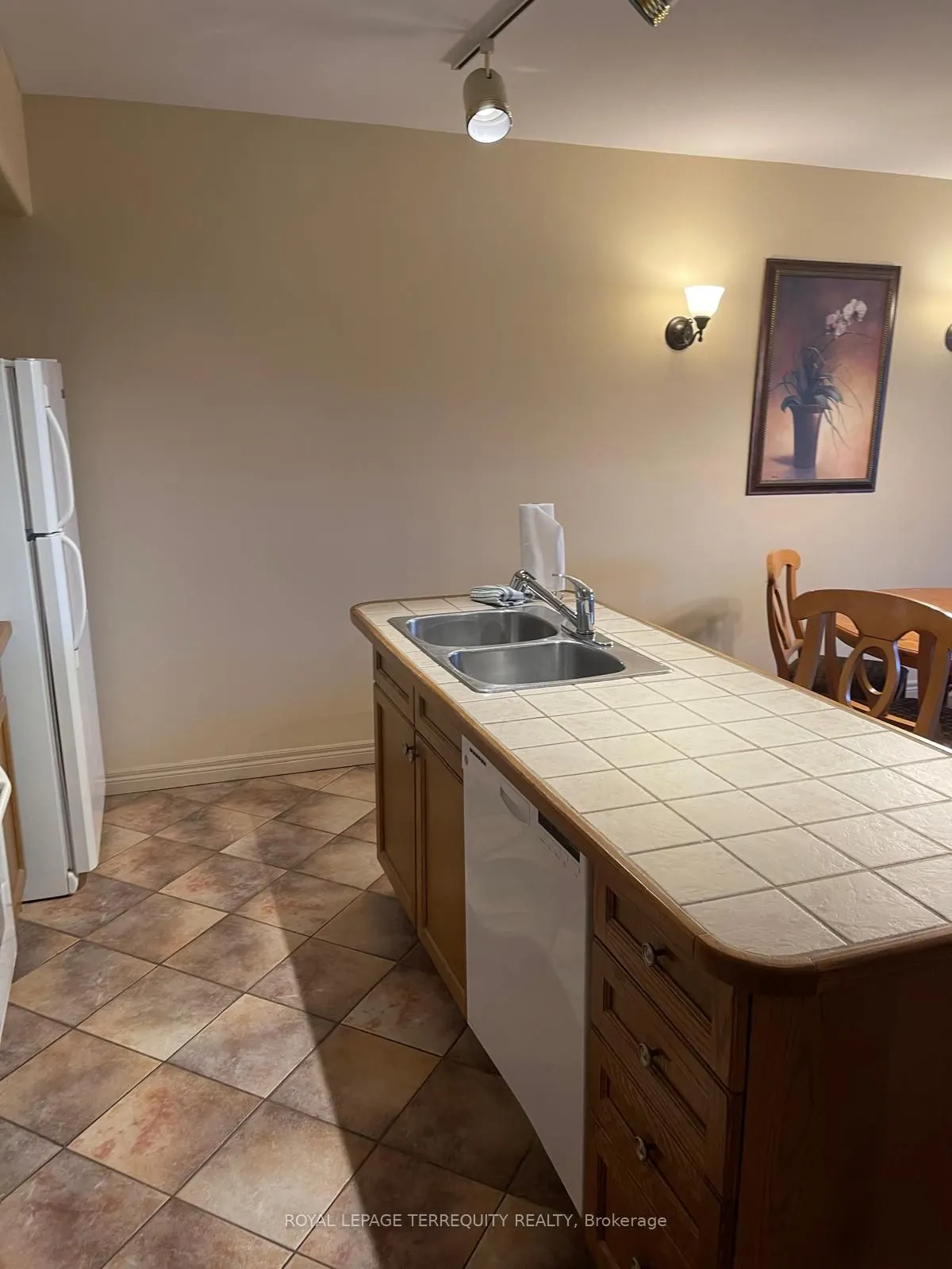 90 Highland Drive, #2328