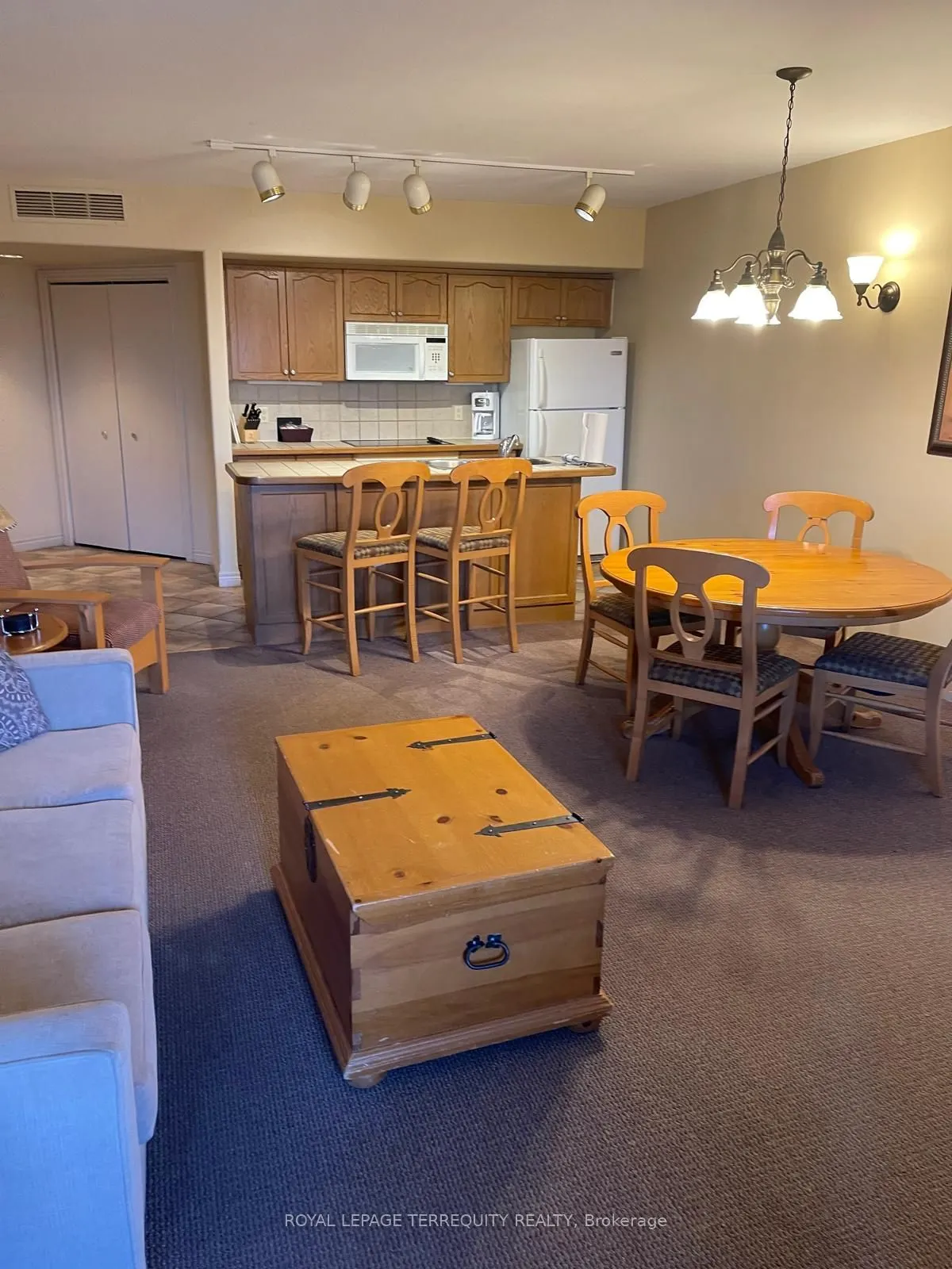 90 Highland Drive, #2328