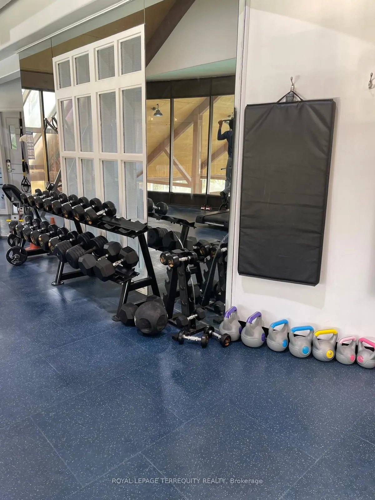 90 Highland Drive, #2328