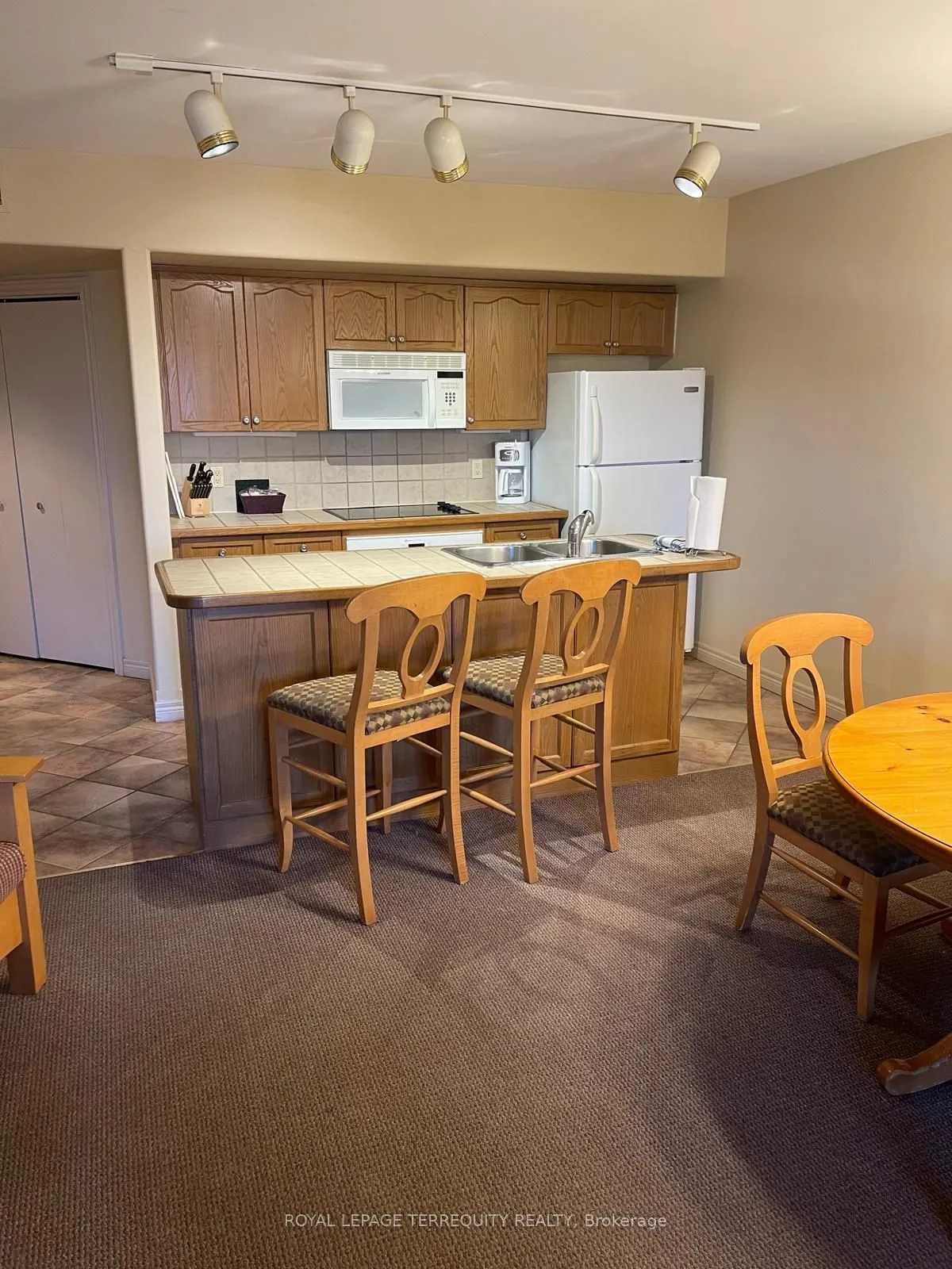 90 Highland Drive, #2328