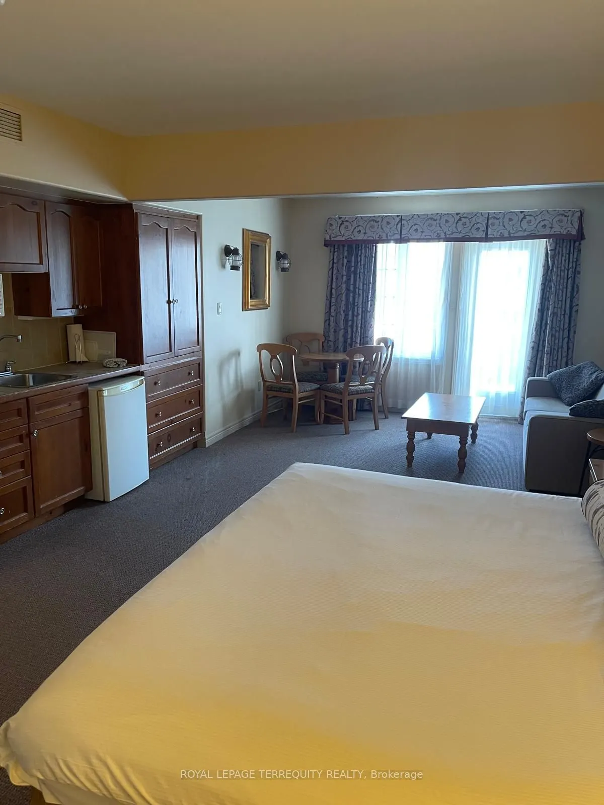 90 Highland Drive, #2328