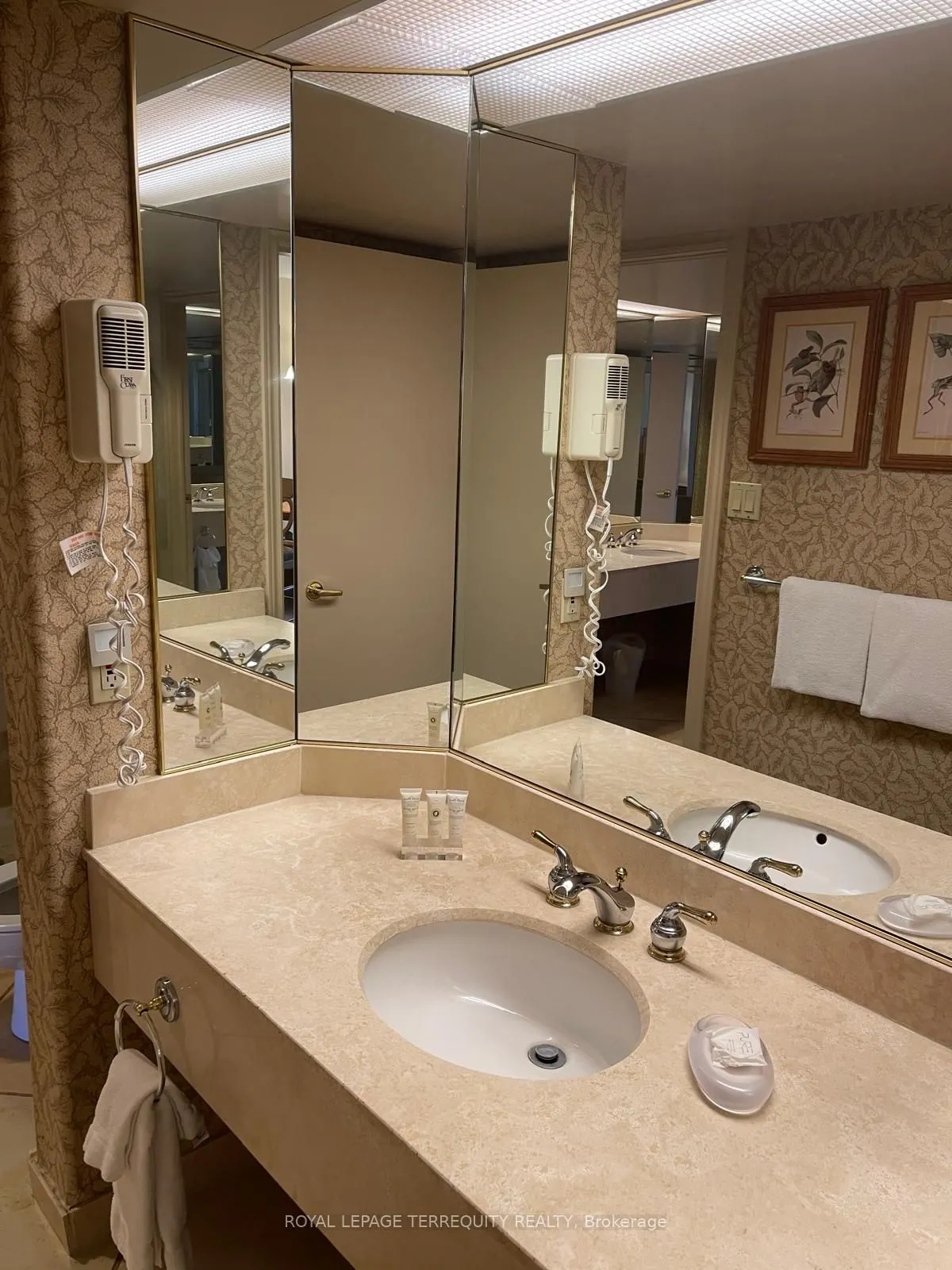 90 Highland Drive, #2328