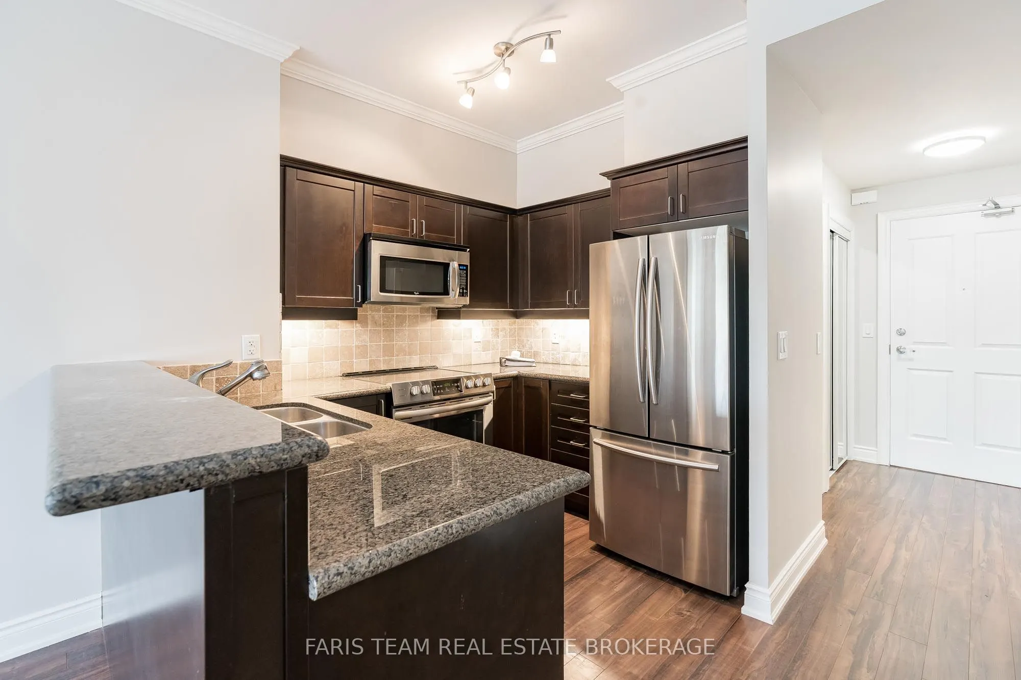 354 Atherley Road, #214