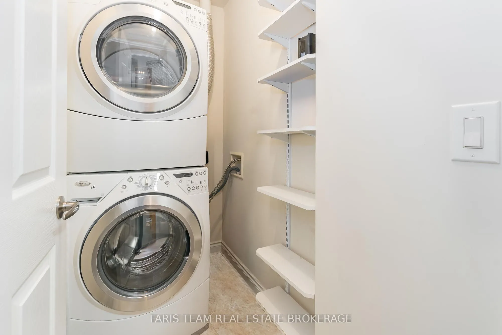 354 Atherley Road, #214