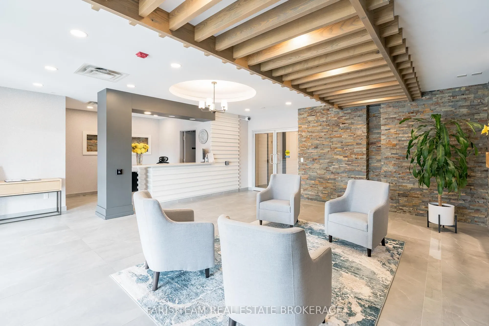 354 Atherley Road, #214