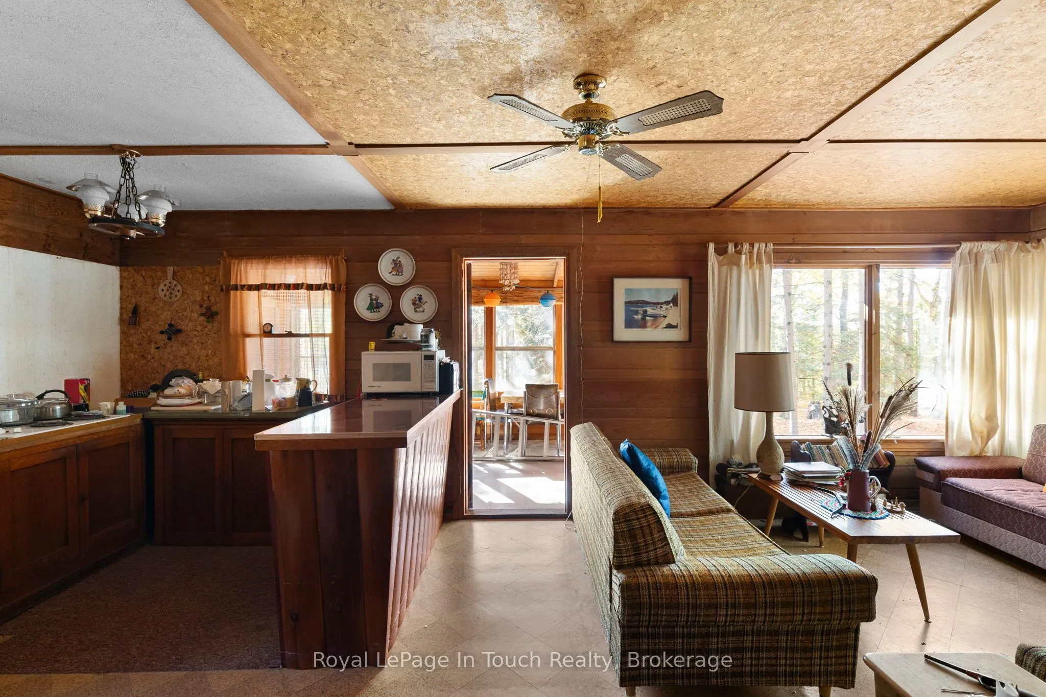 1980 South Riverside Drive