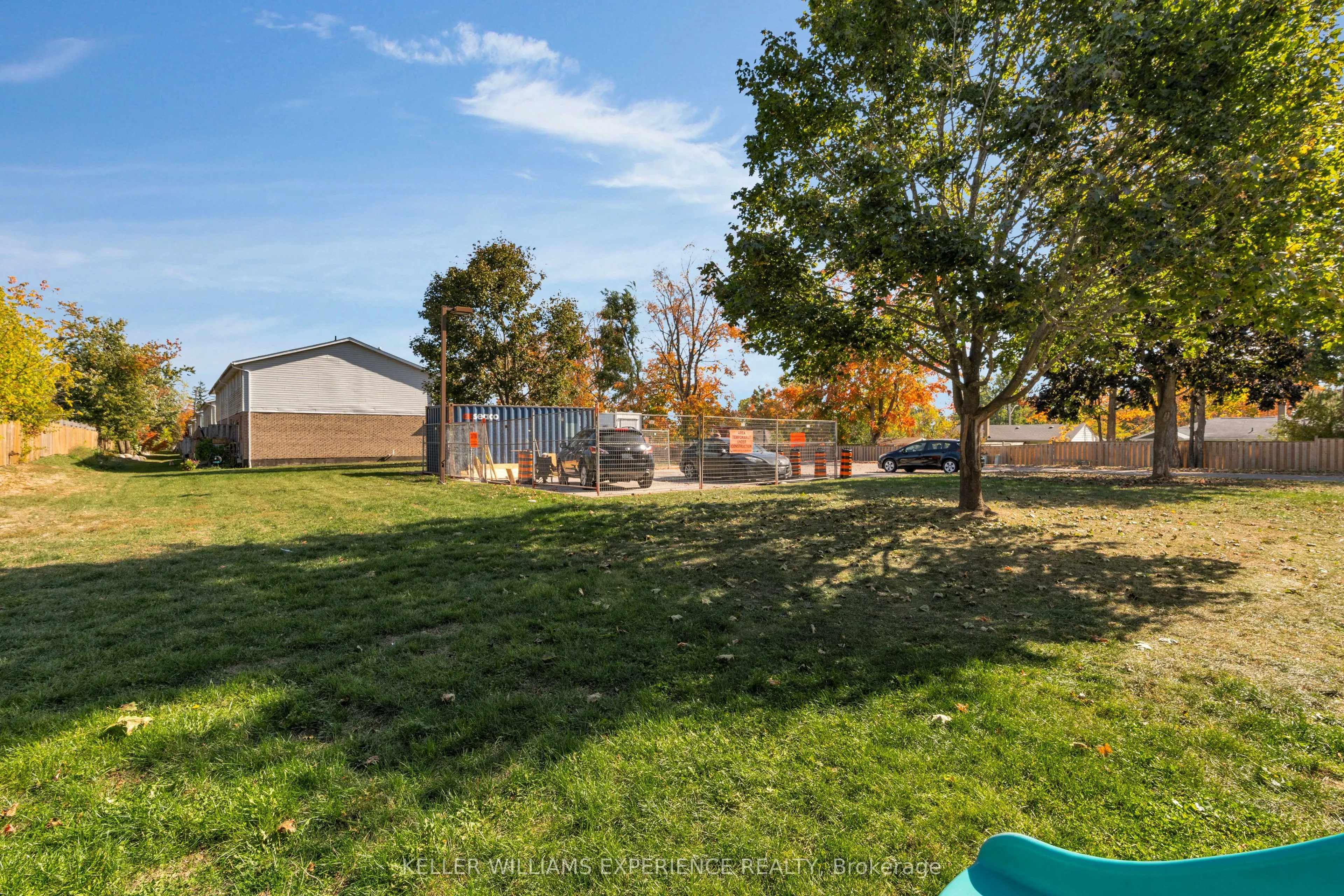 25 South Street, #123